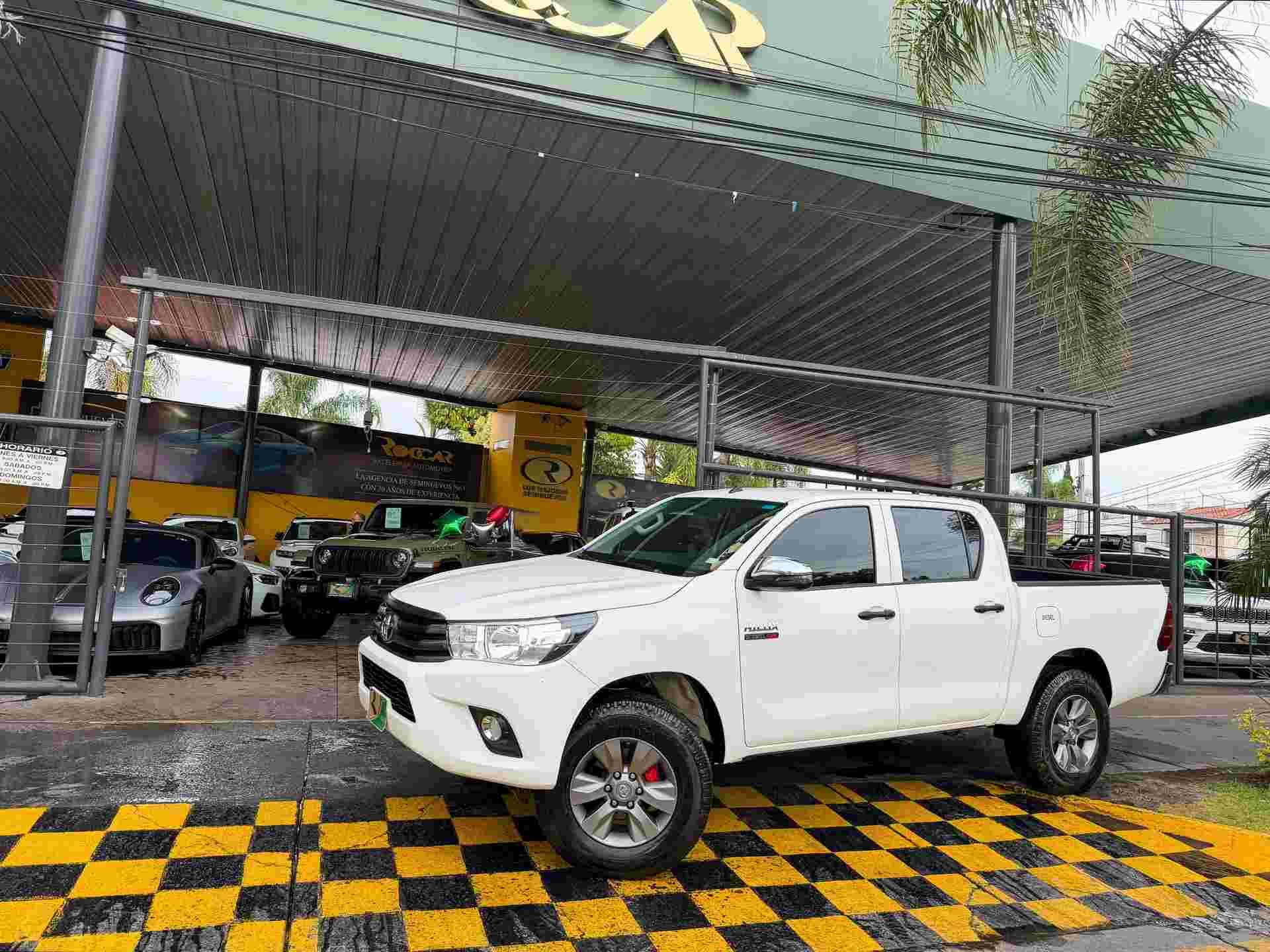 2024 Toyota Hilux