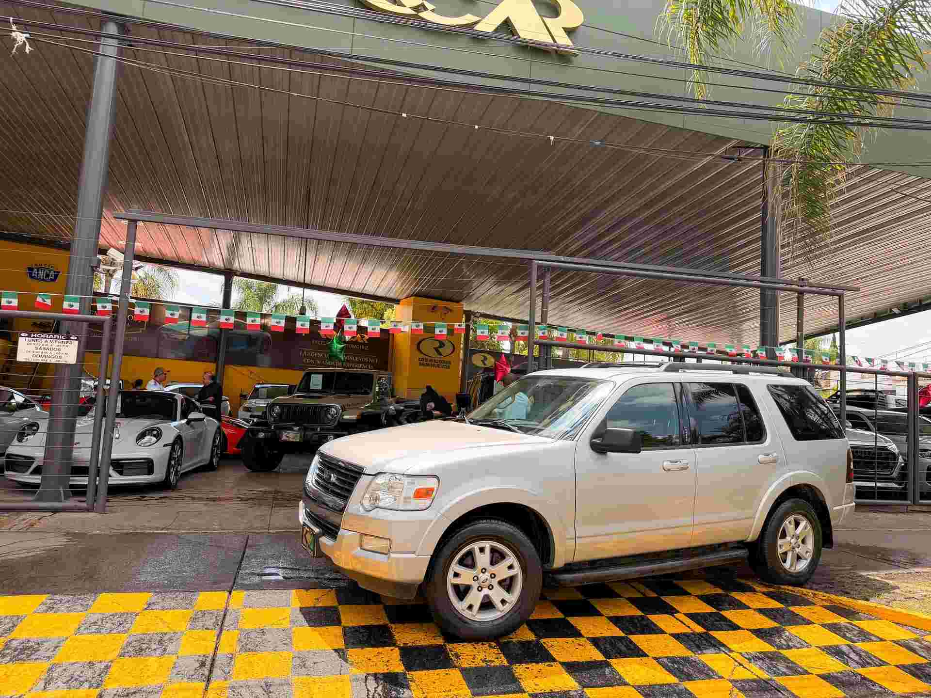 2010 Ford Explorer 
