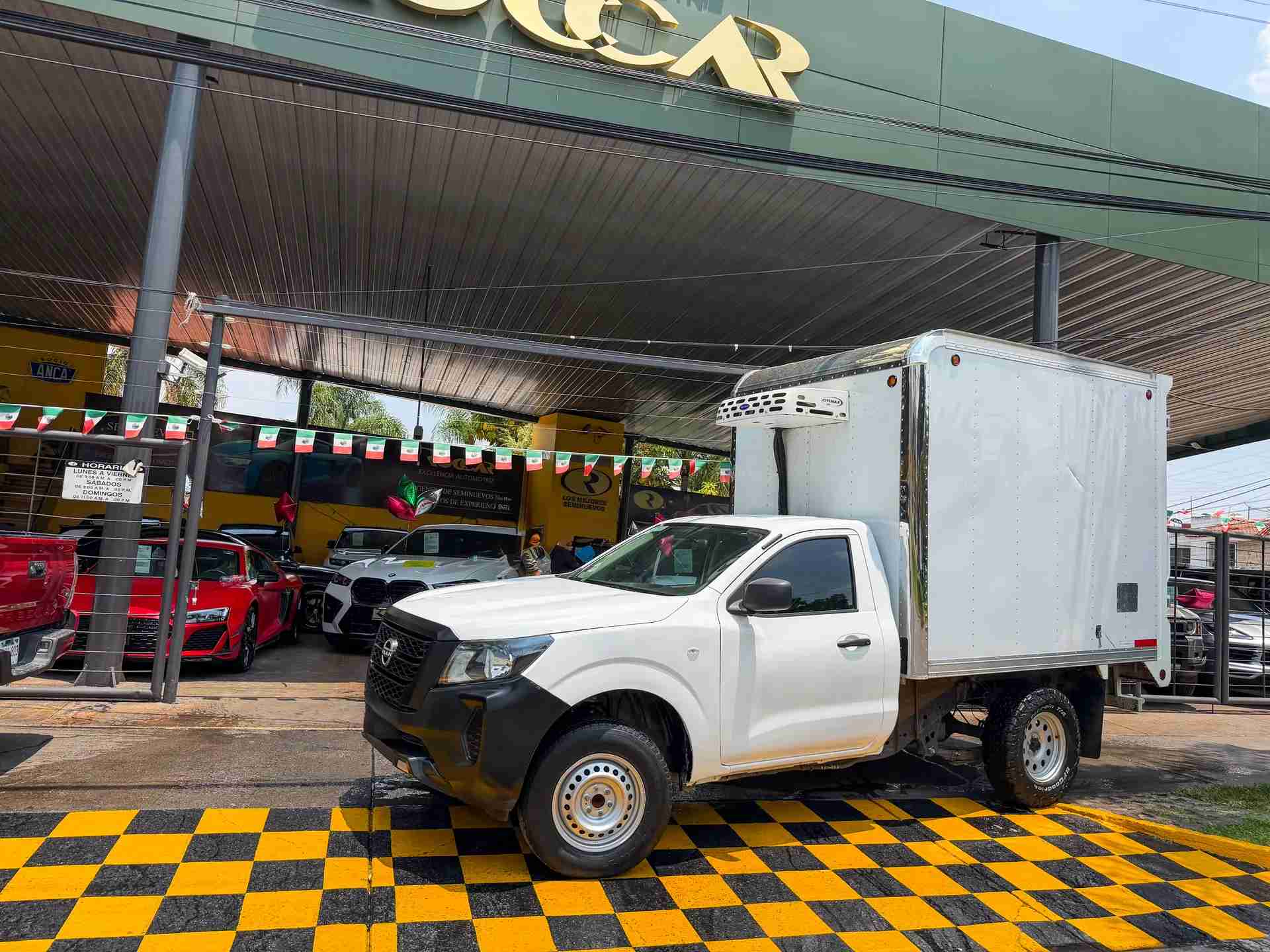 Nissan Np 300