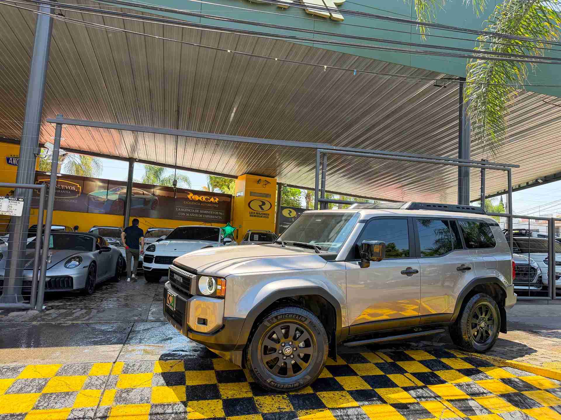 Toyota Land Cruiser