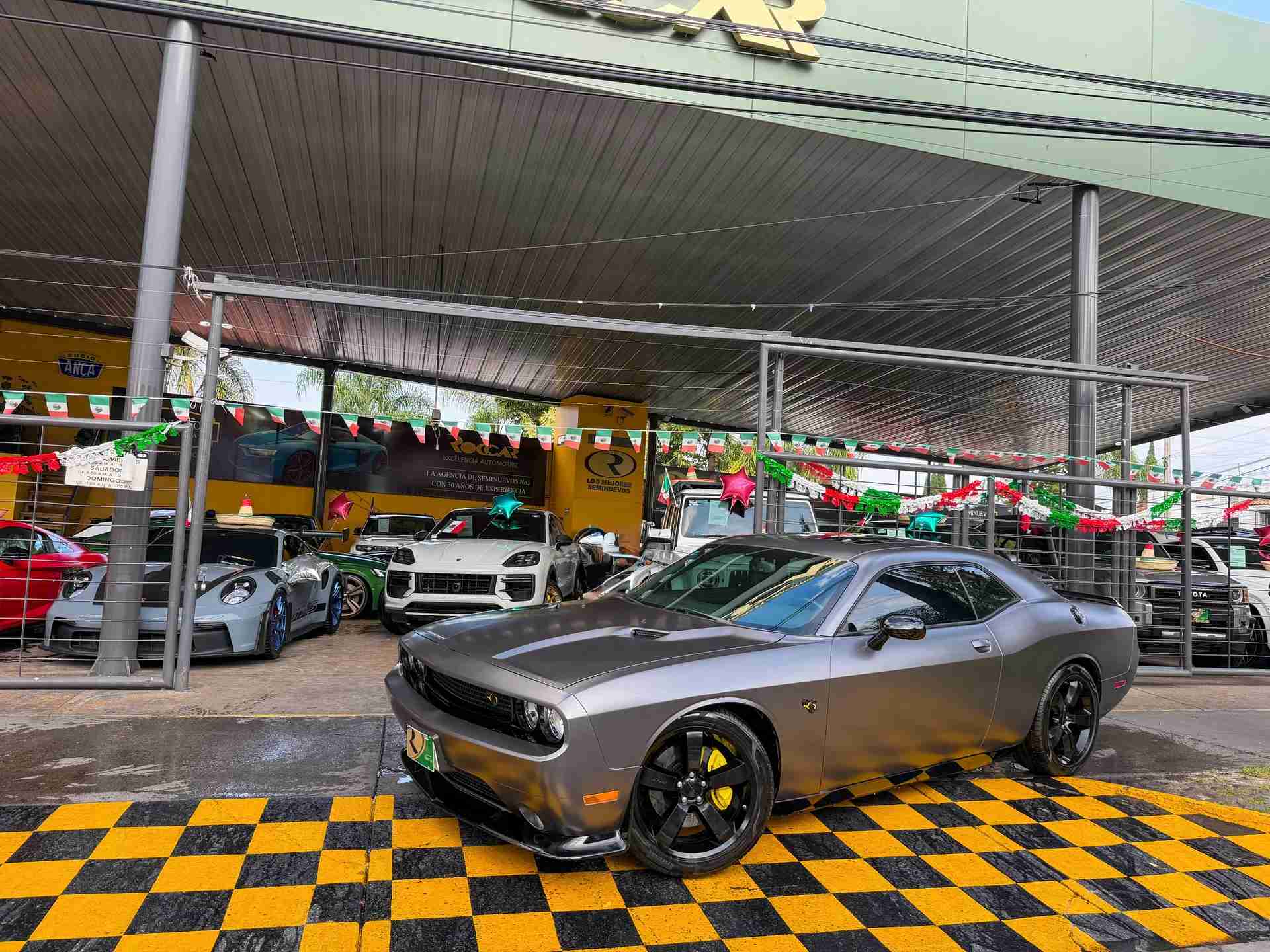 Dodge Challenger