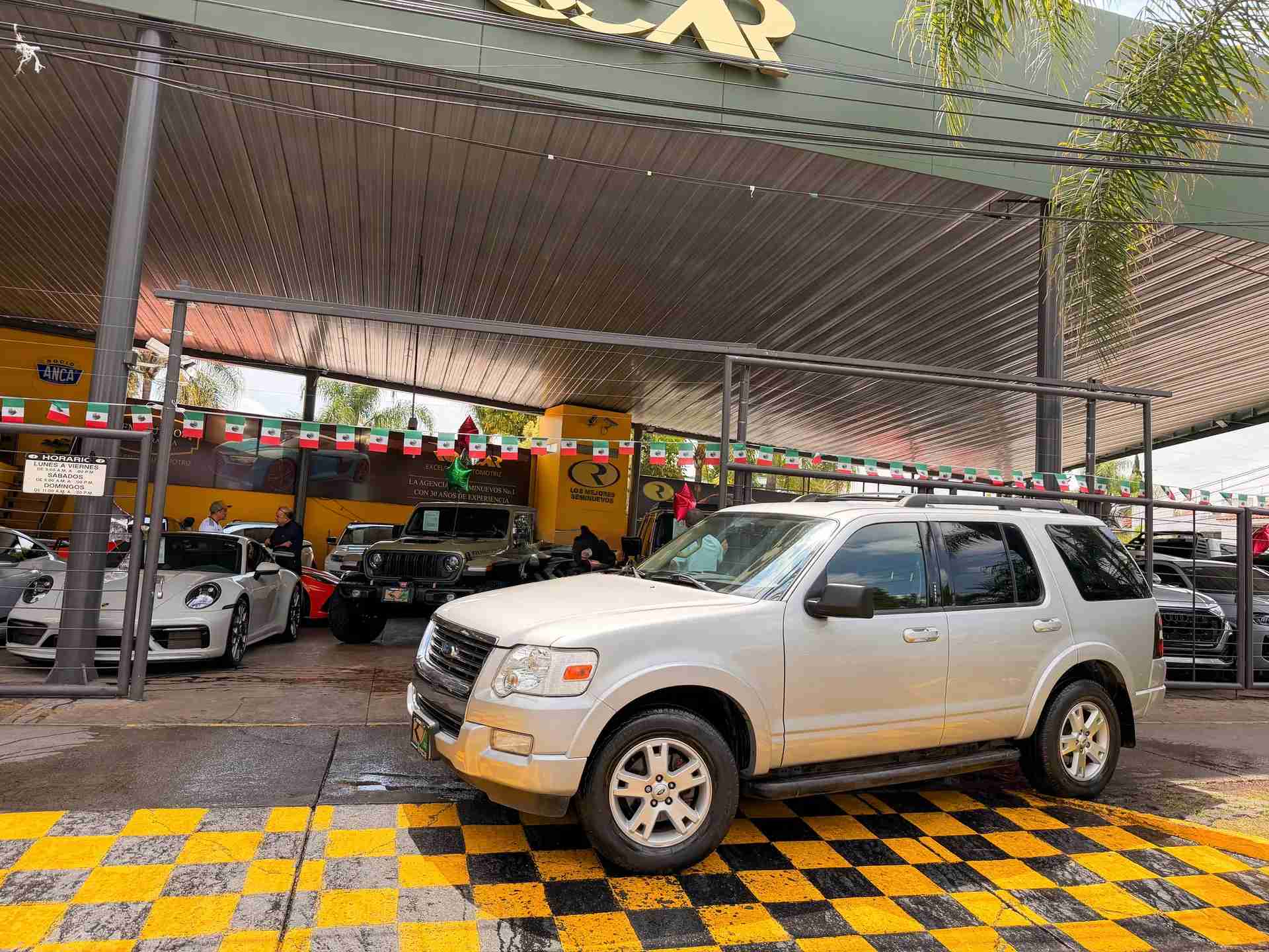 Ford Explorer 