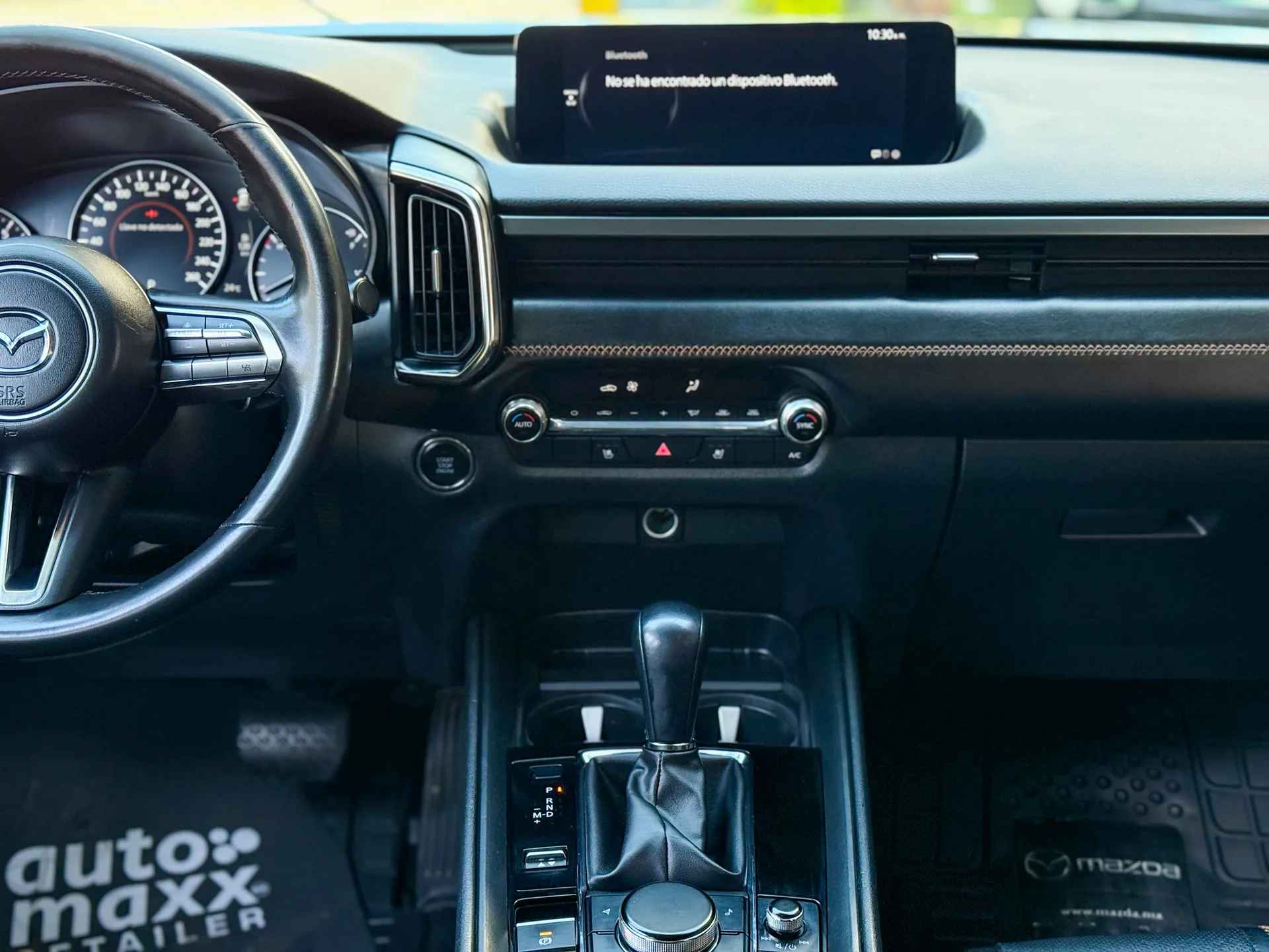 Car image 13