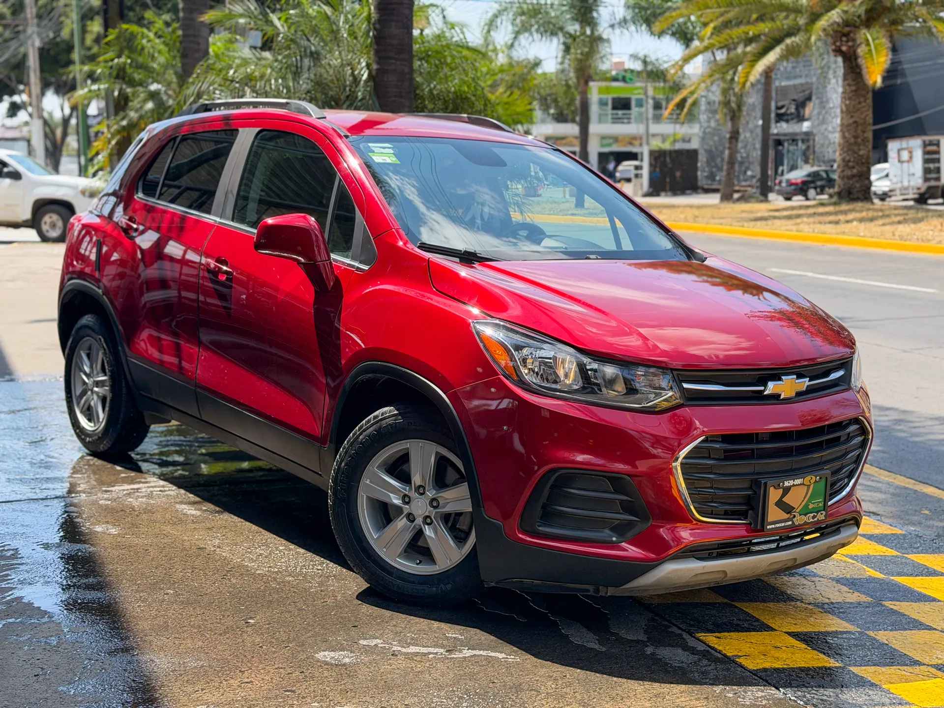 Car image 3