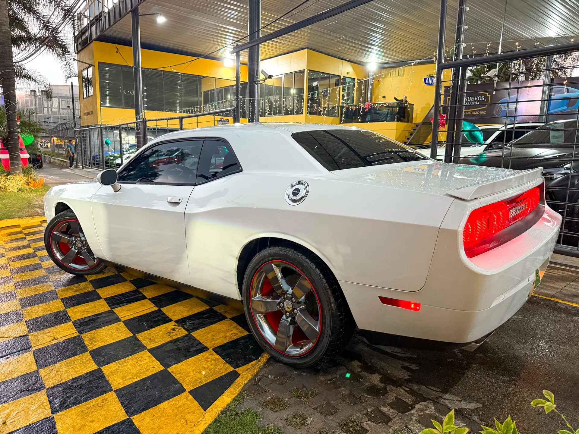 Car image 6