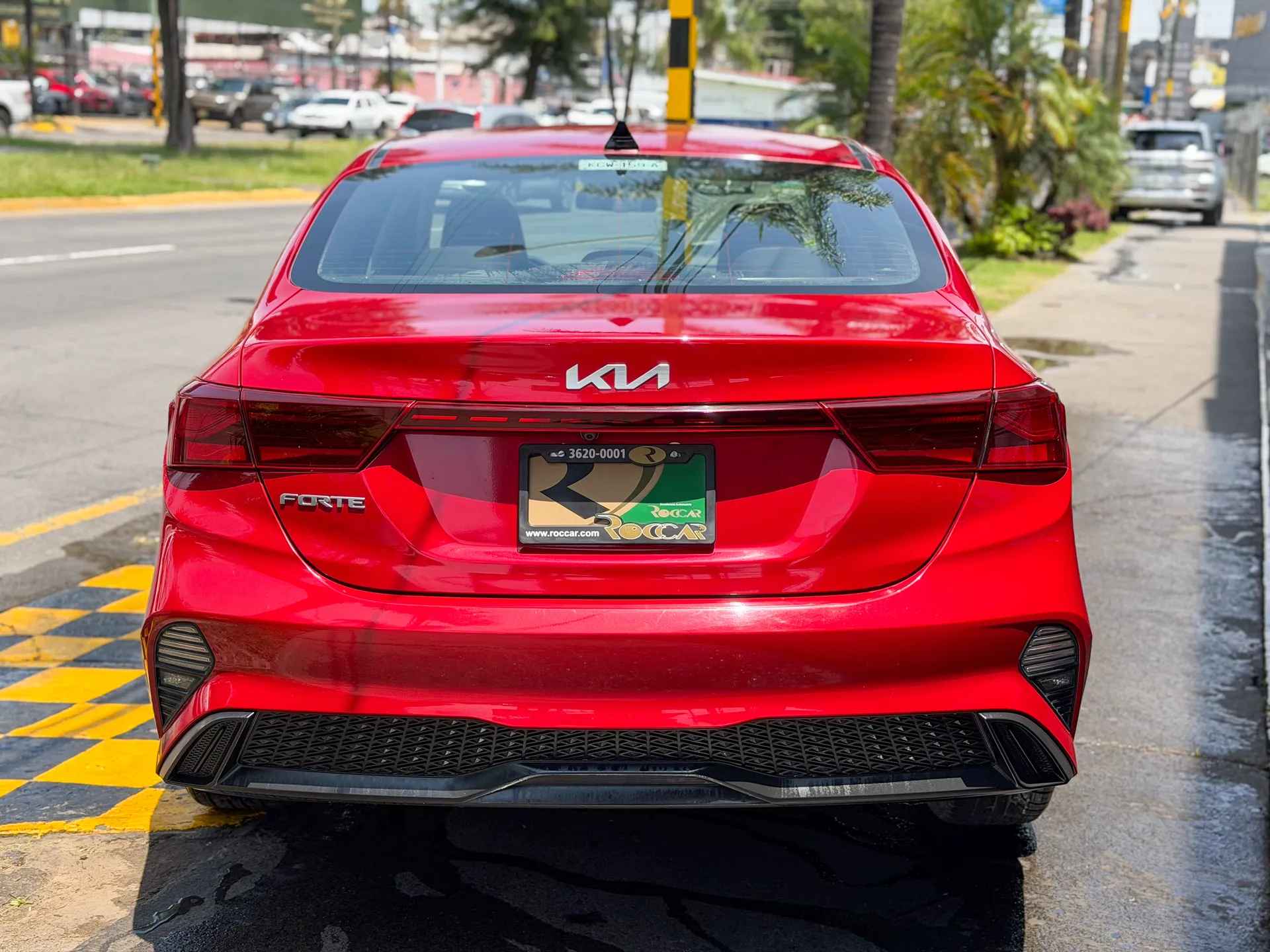 Car image 8