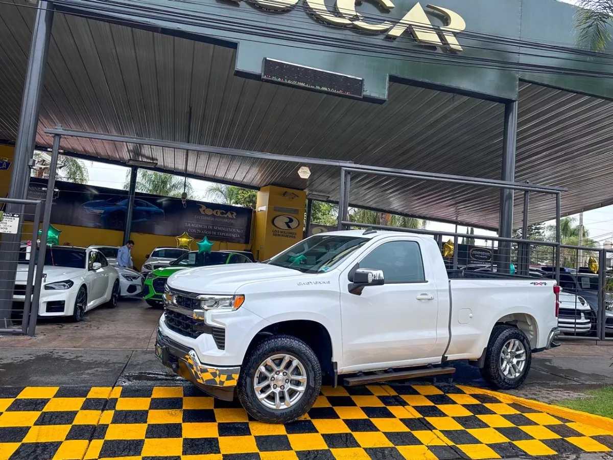 Chevrolet Cheyenne