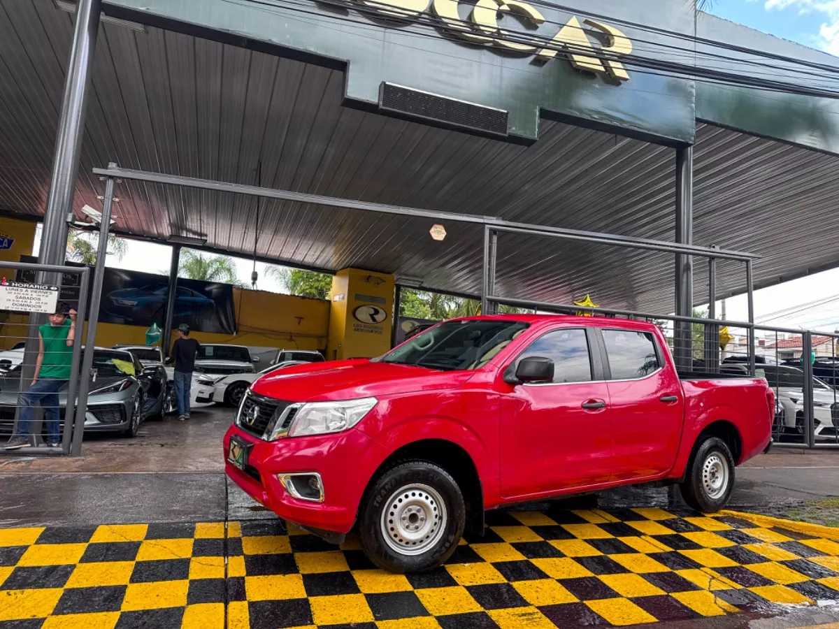 Nissan Np 300