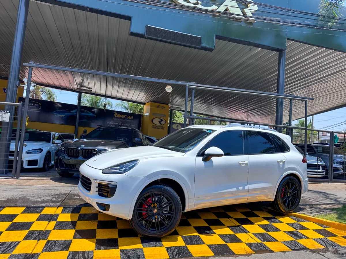 Porsche Cayenne 