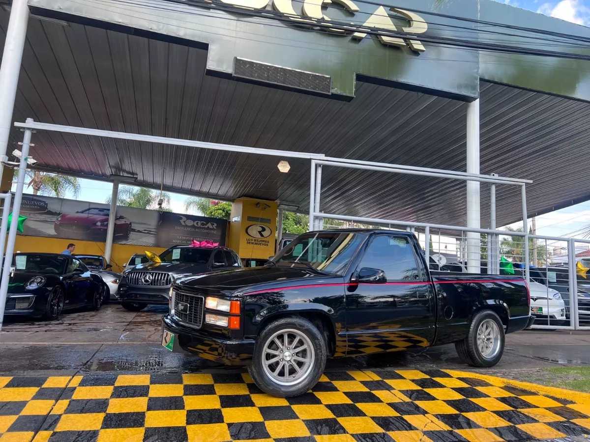 Chevrolet Cheyenne