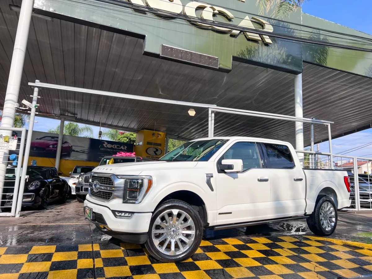 Ford Lobo