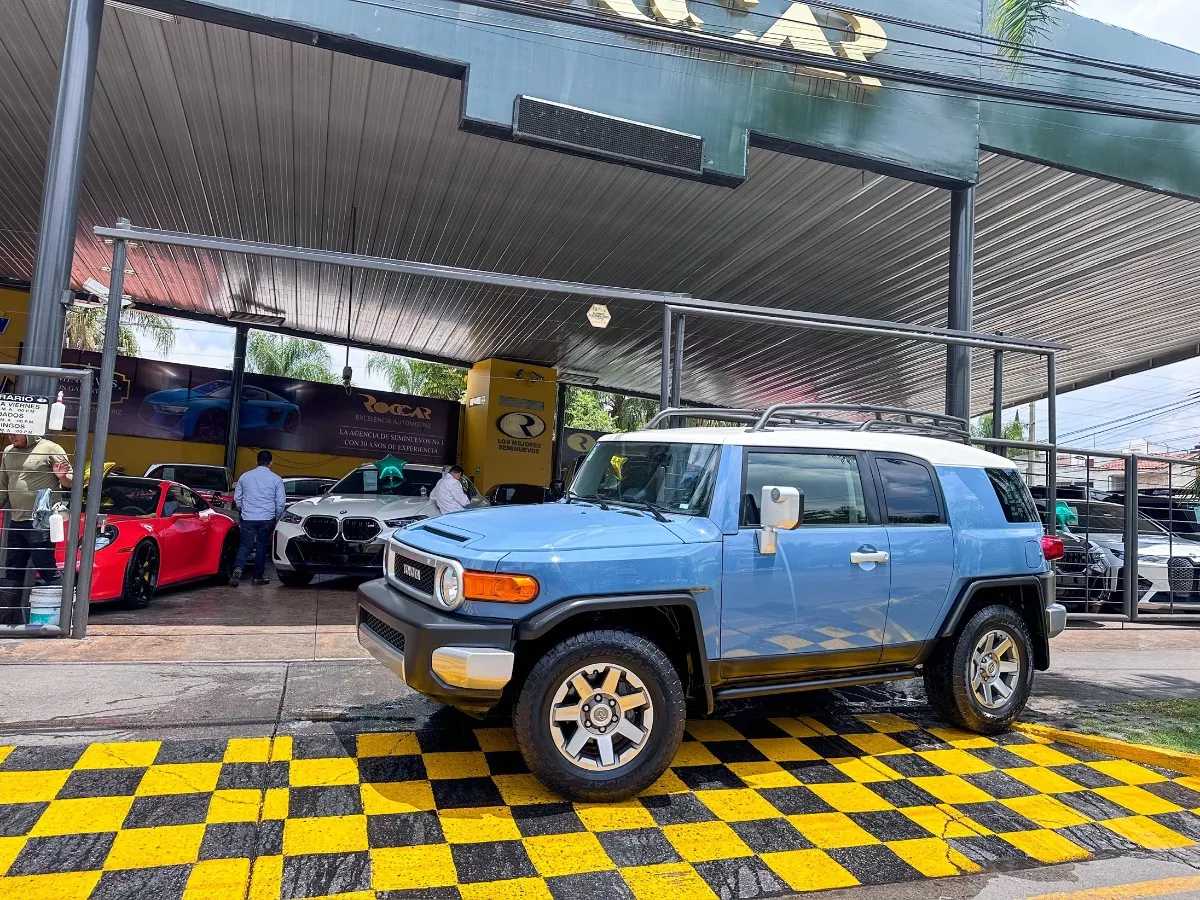Toyota Fj Cruiser