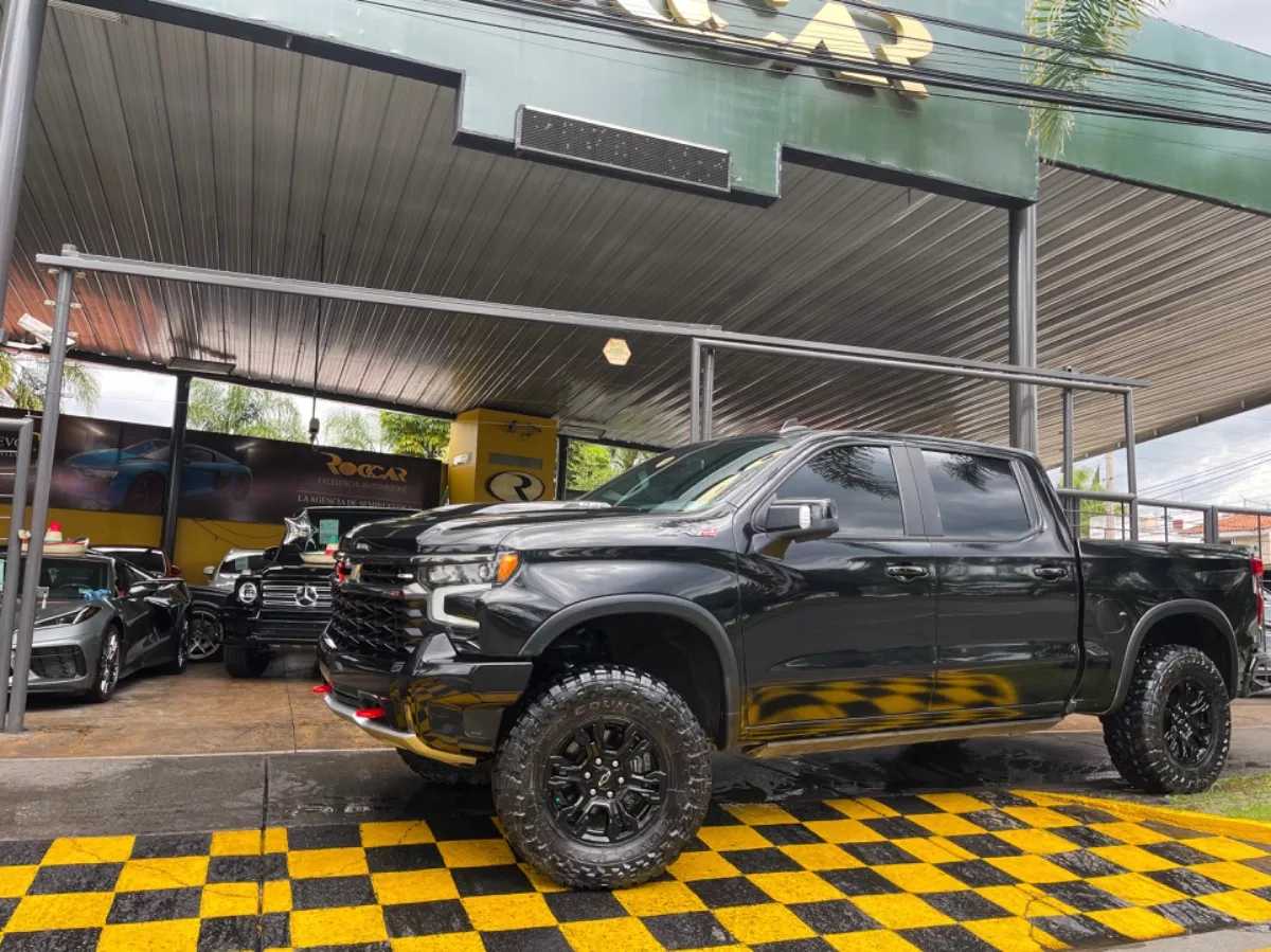 Chevrolet Cheyenne 