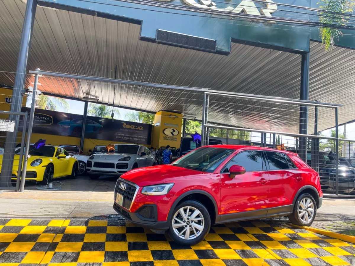 Audi Q2