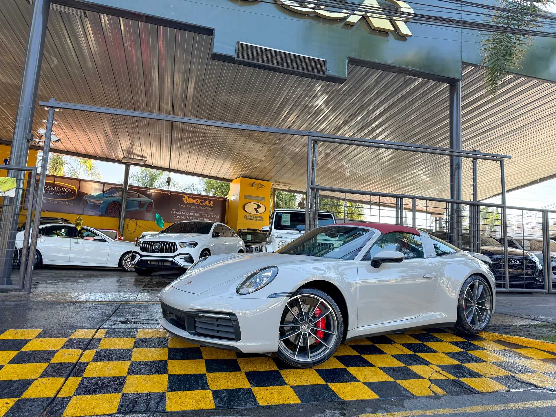 Porsche 911 Targa