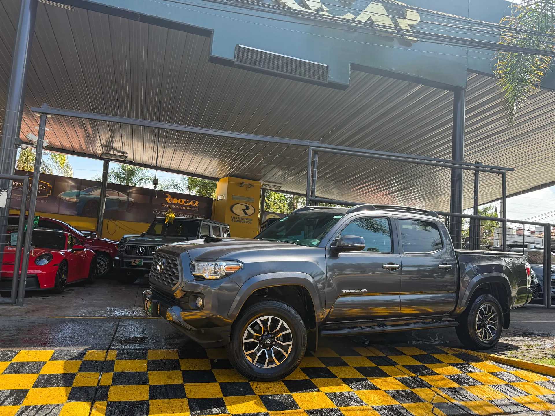 Toyota Tacoma 