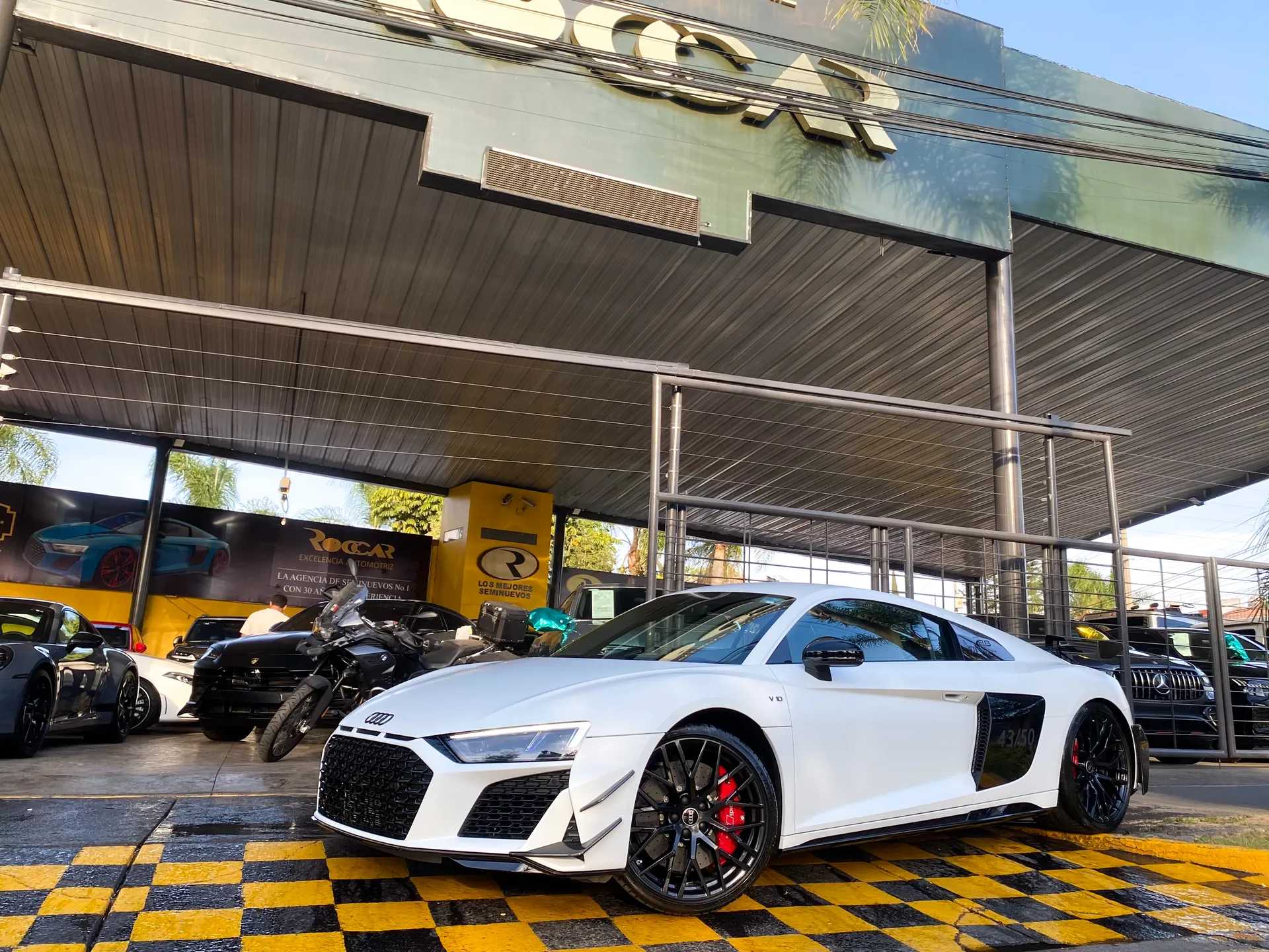 Audi R8