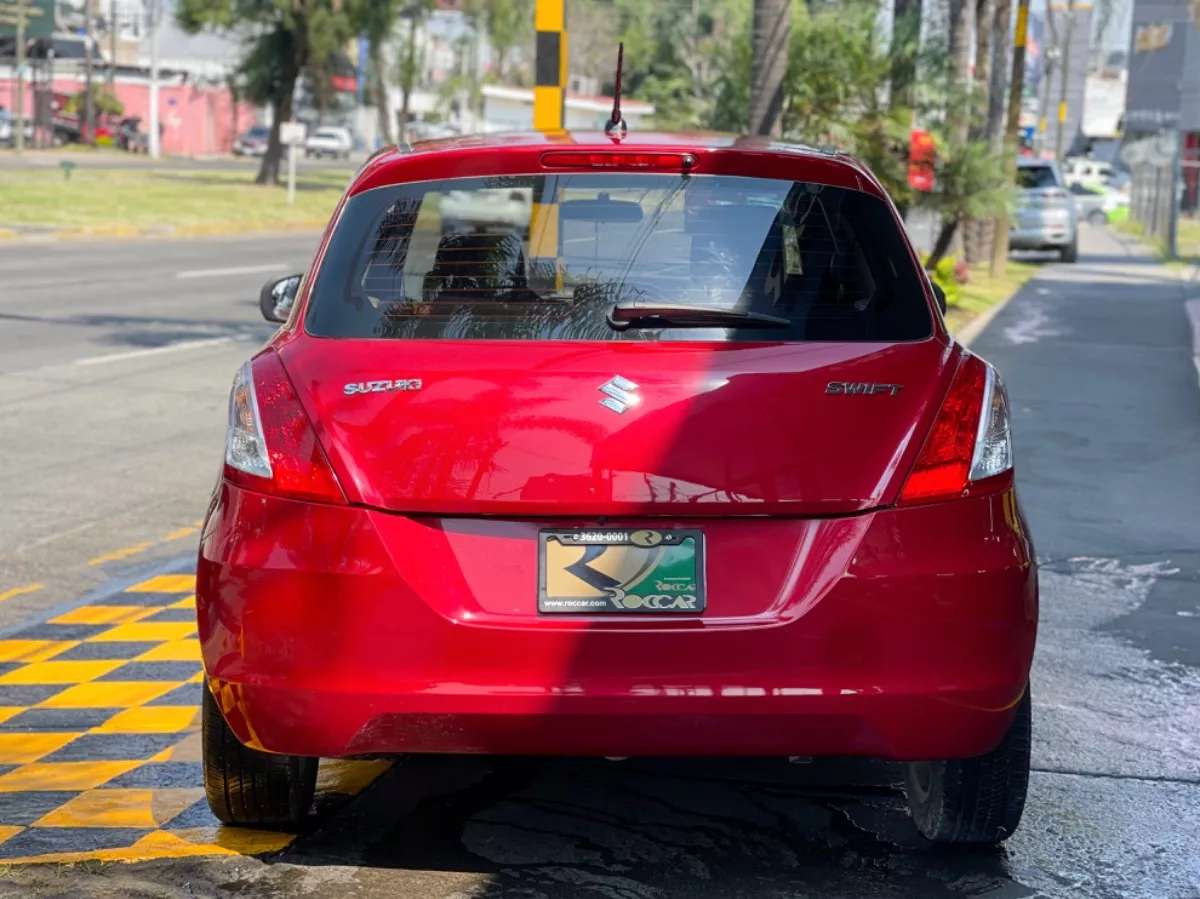 Car image 7