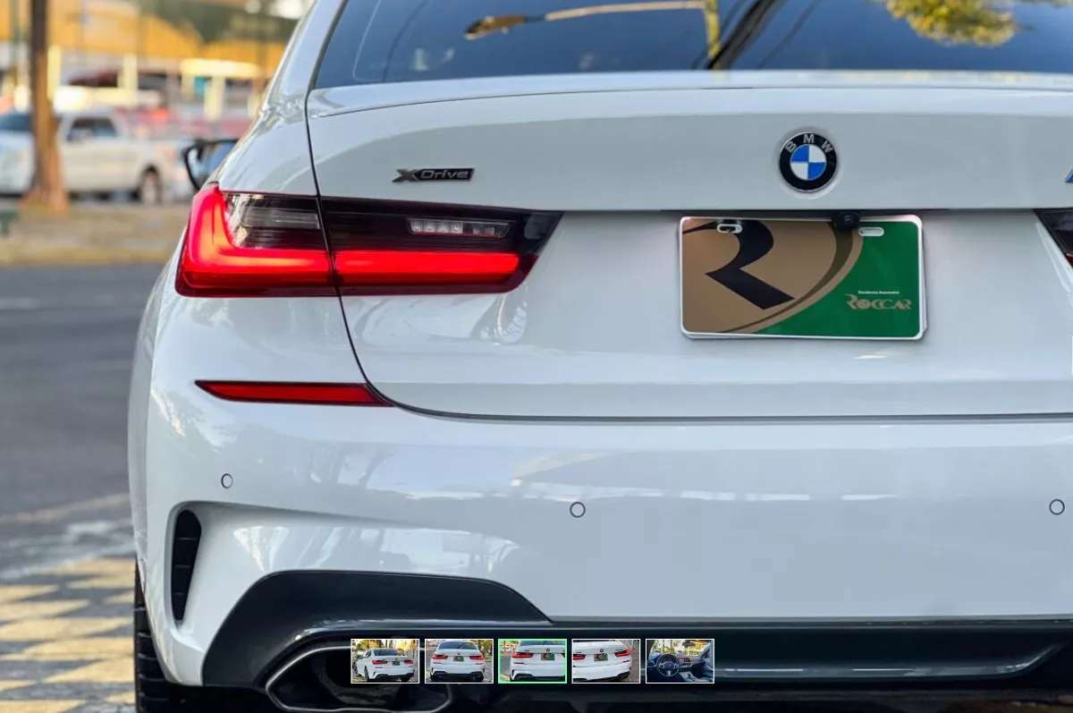 Car image 11
