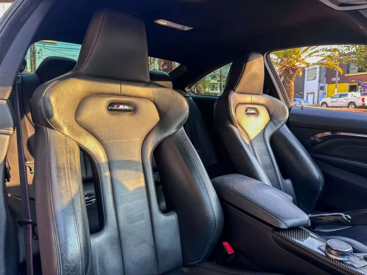 Car image 22