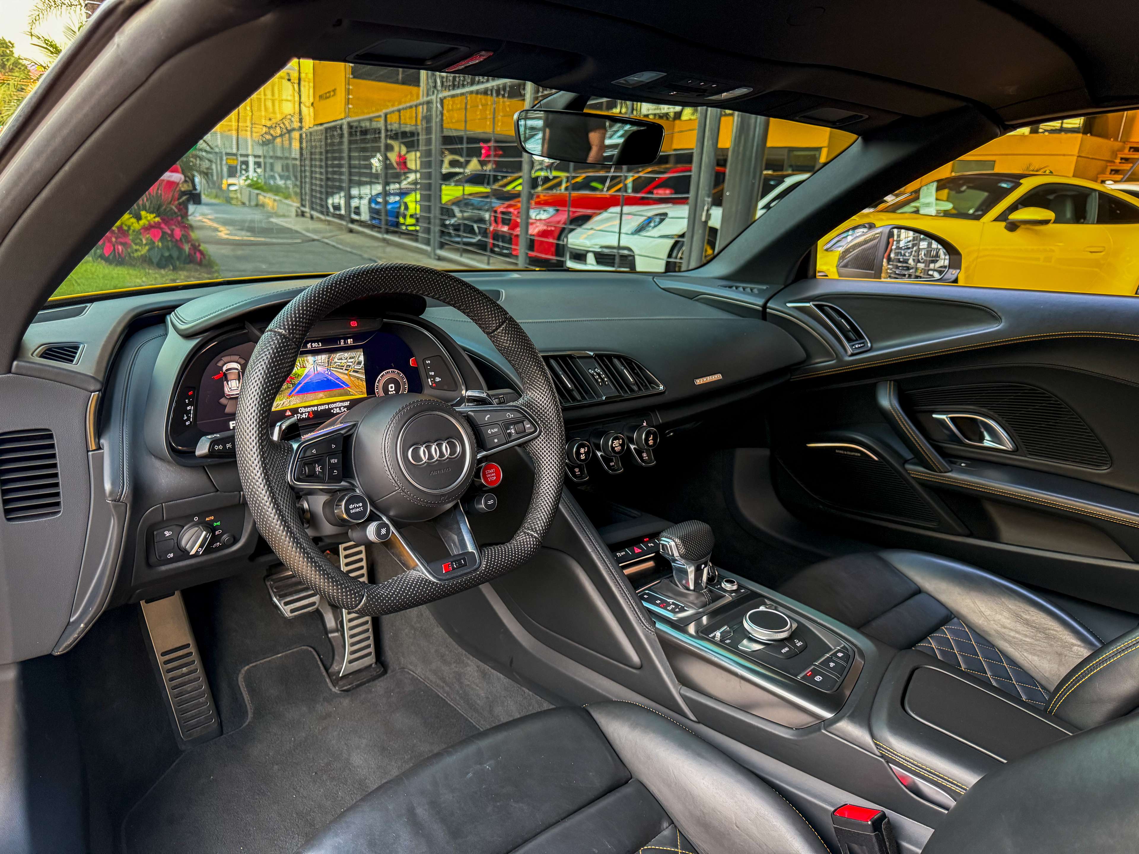 Car image 21