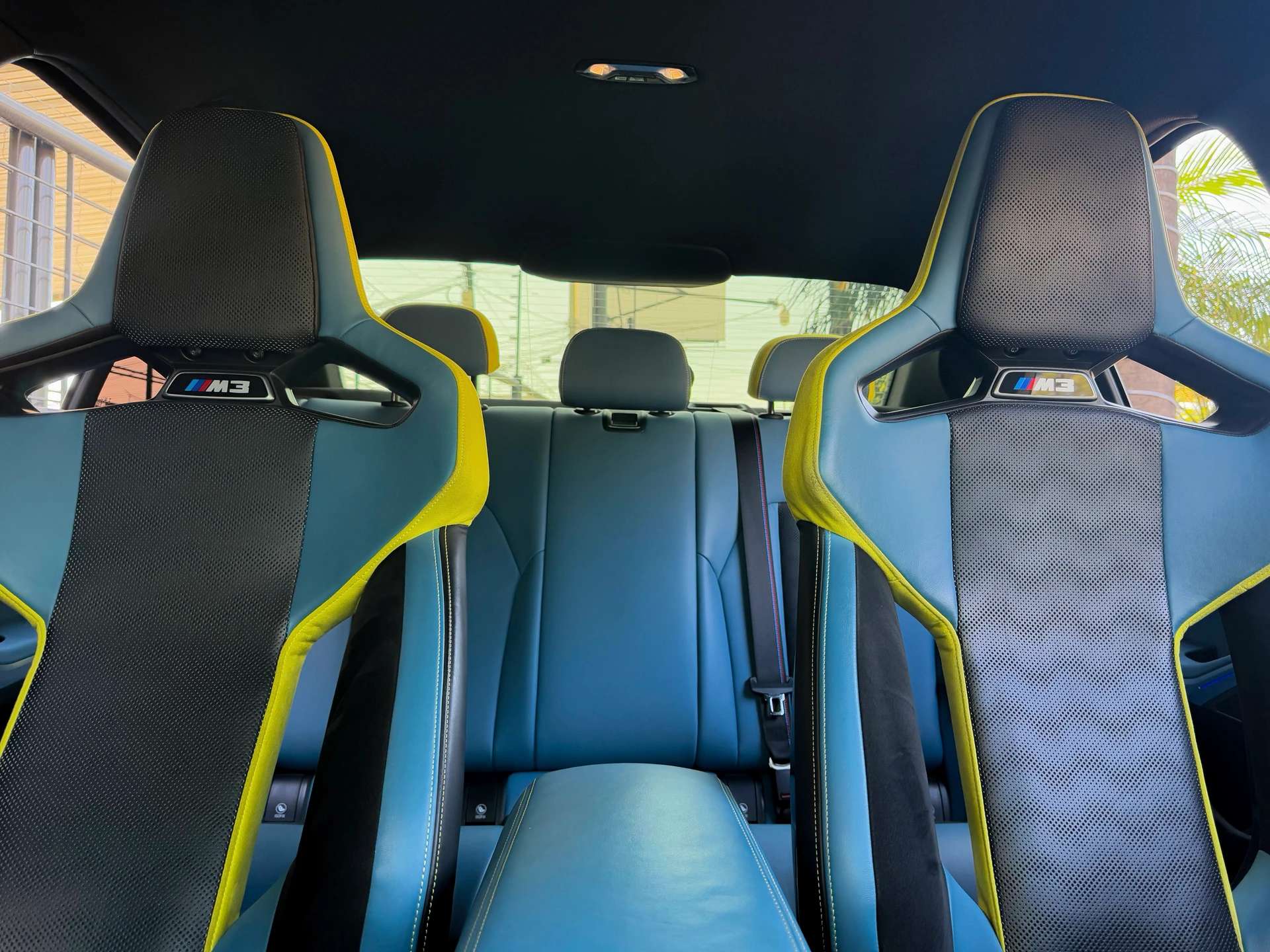 Car image 22