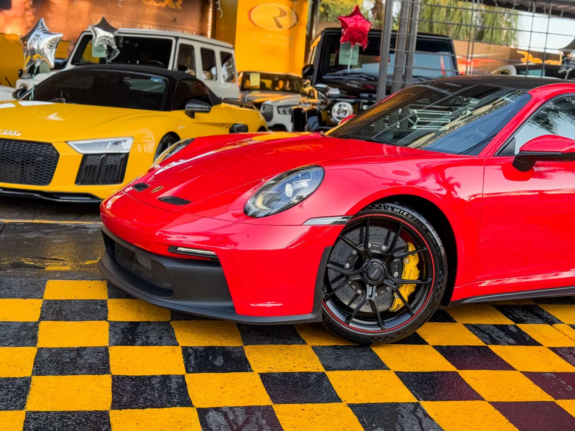 Car image 2