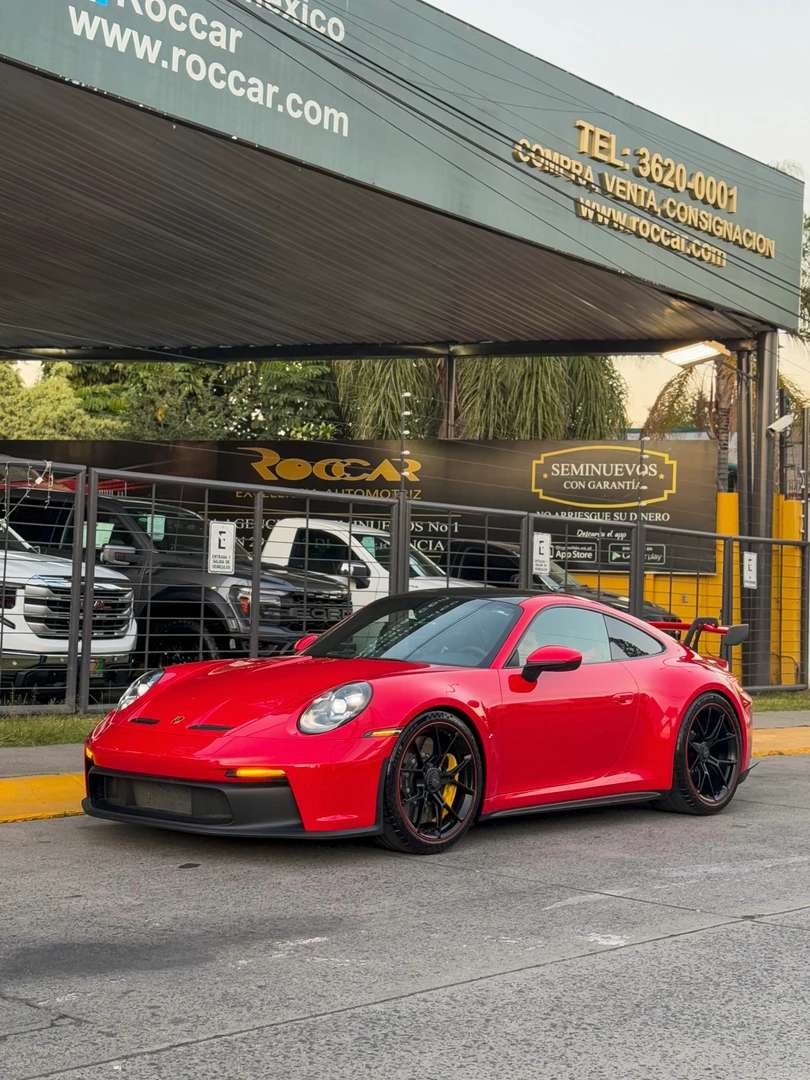 Car image 21