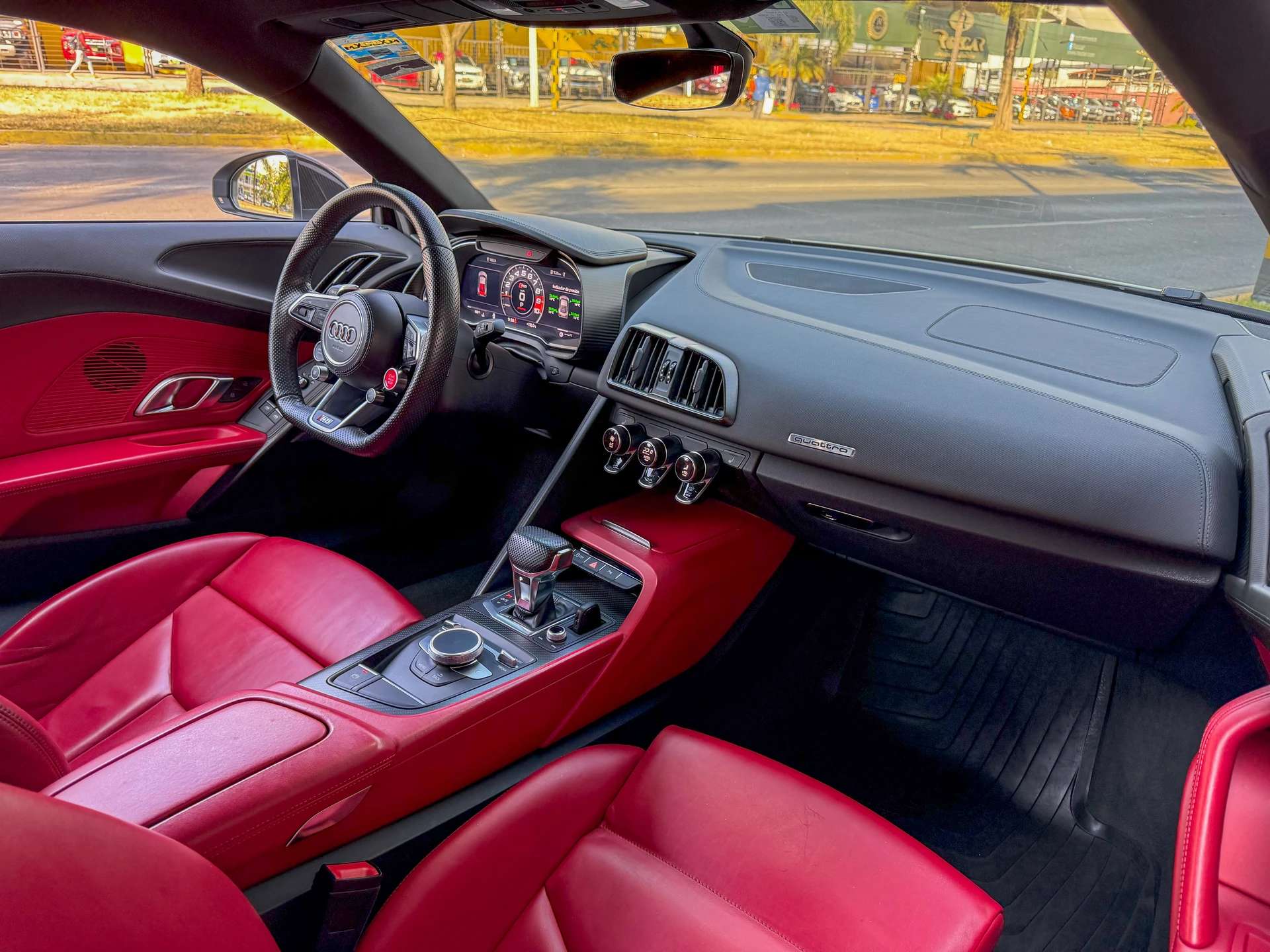 Car image 22