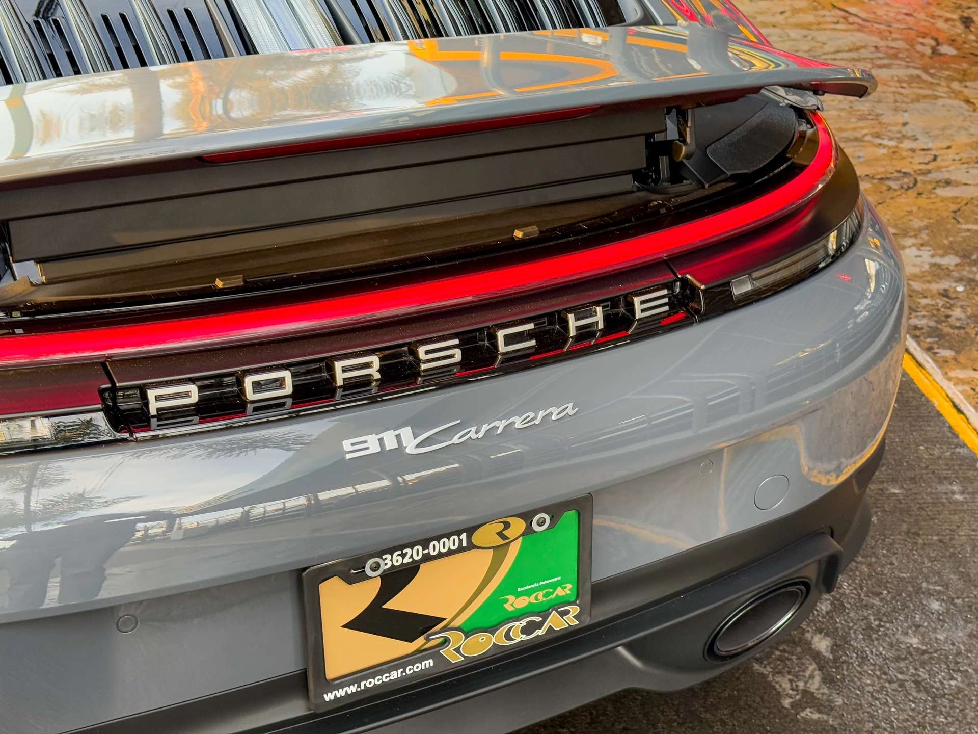 Car image 13