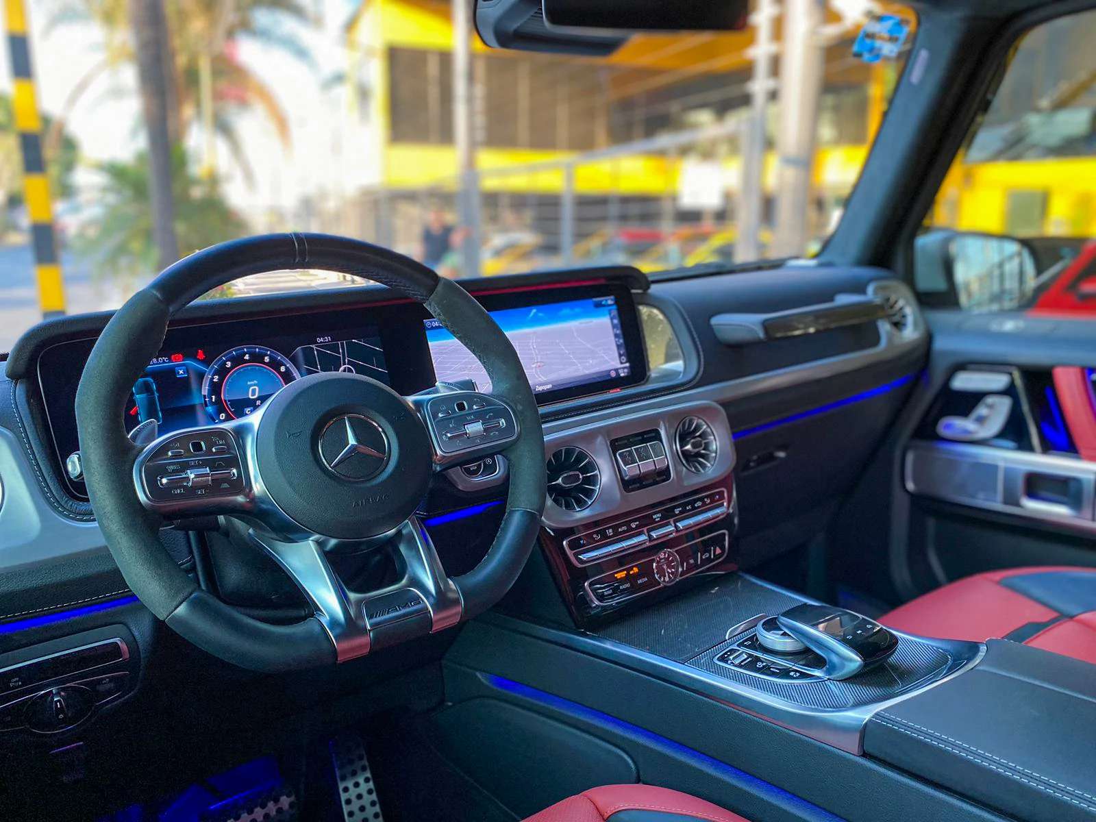 Car image 8