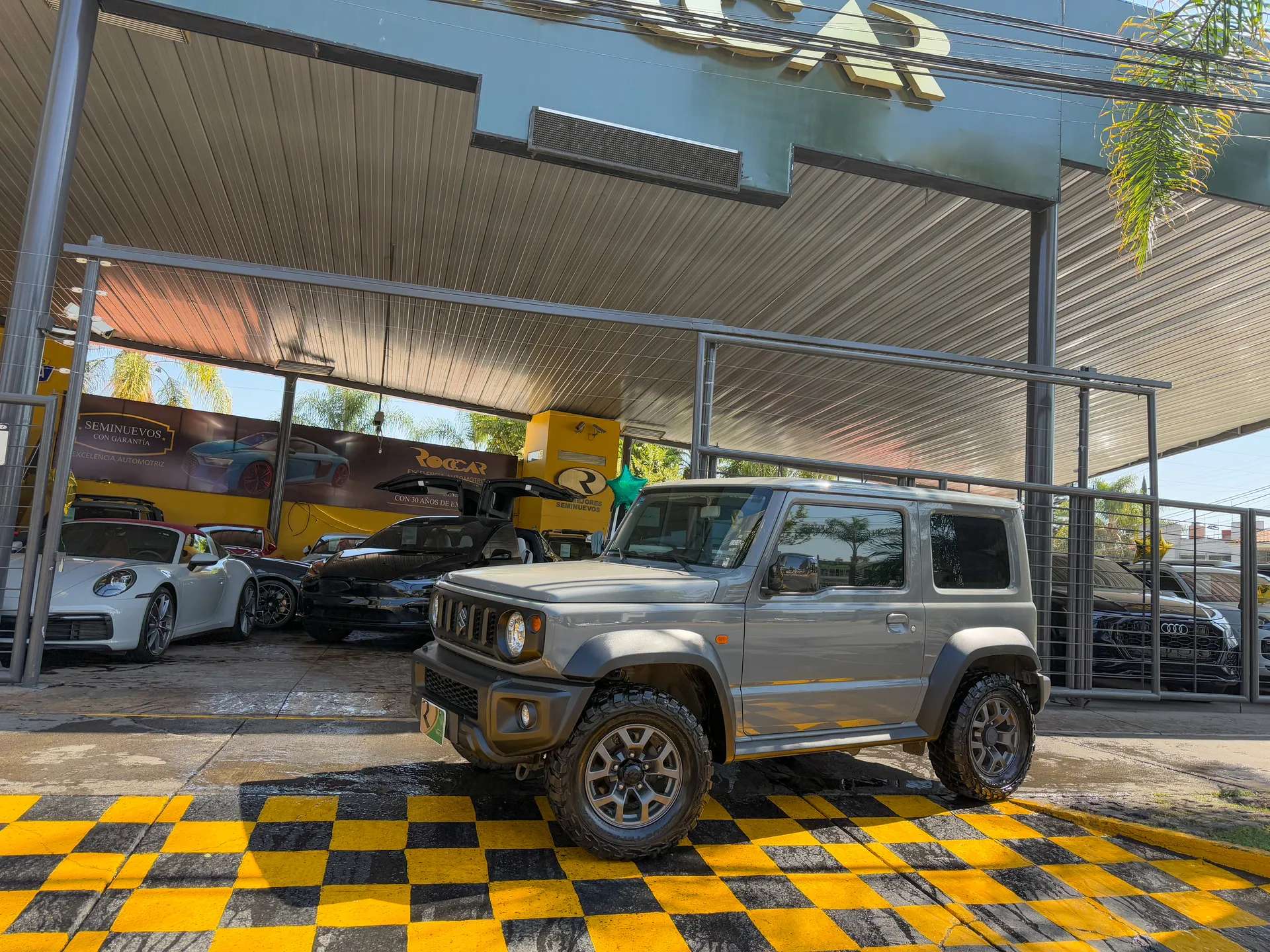Car image 1