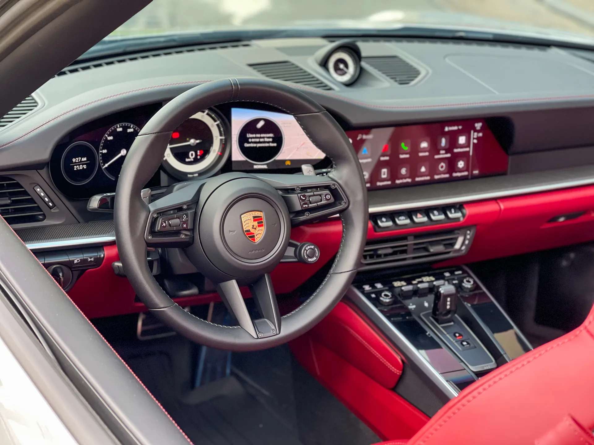 Car image 25