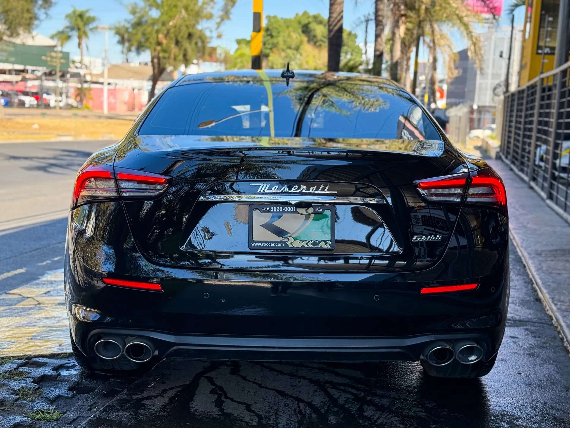 Car image 8