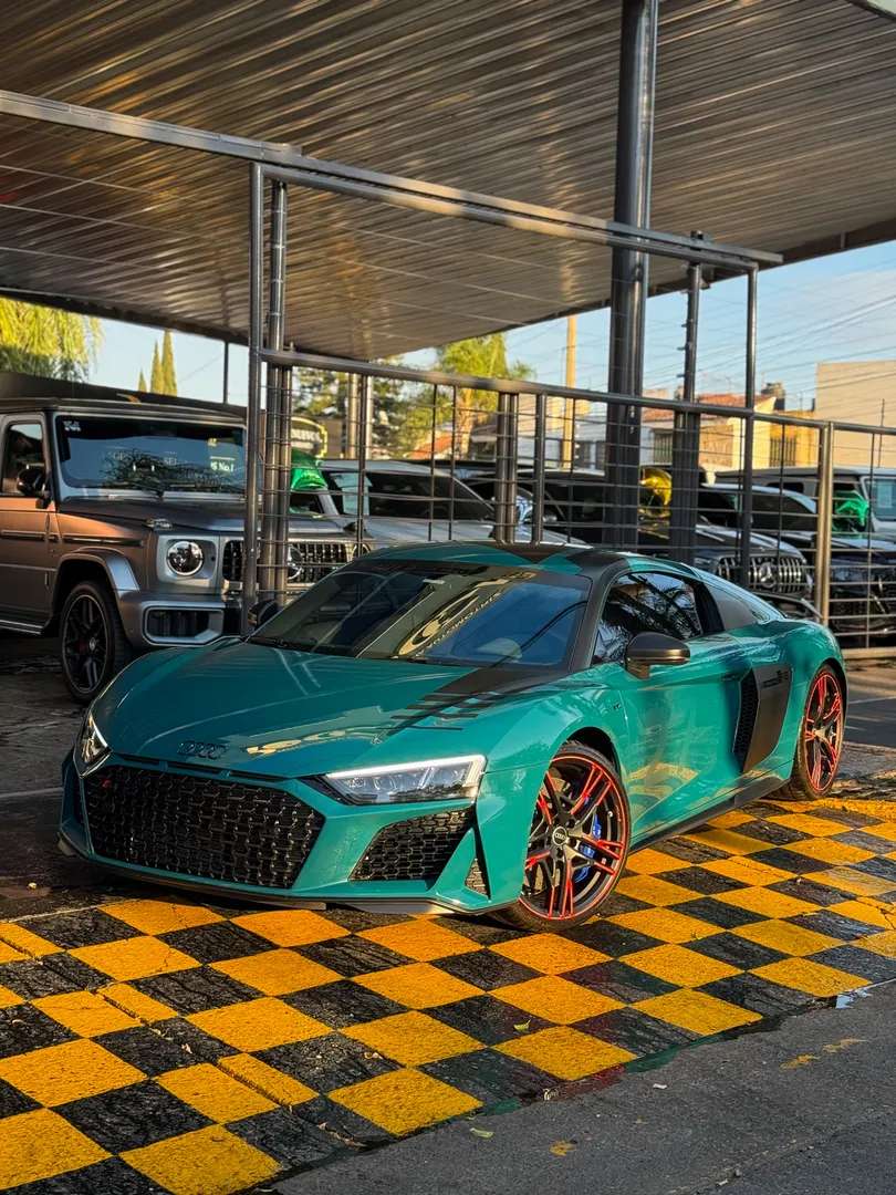 Car image 6