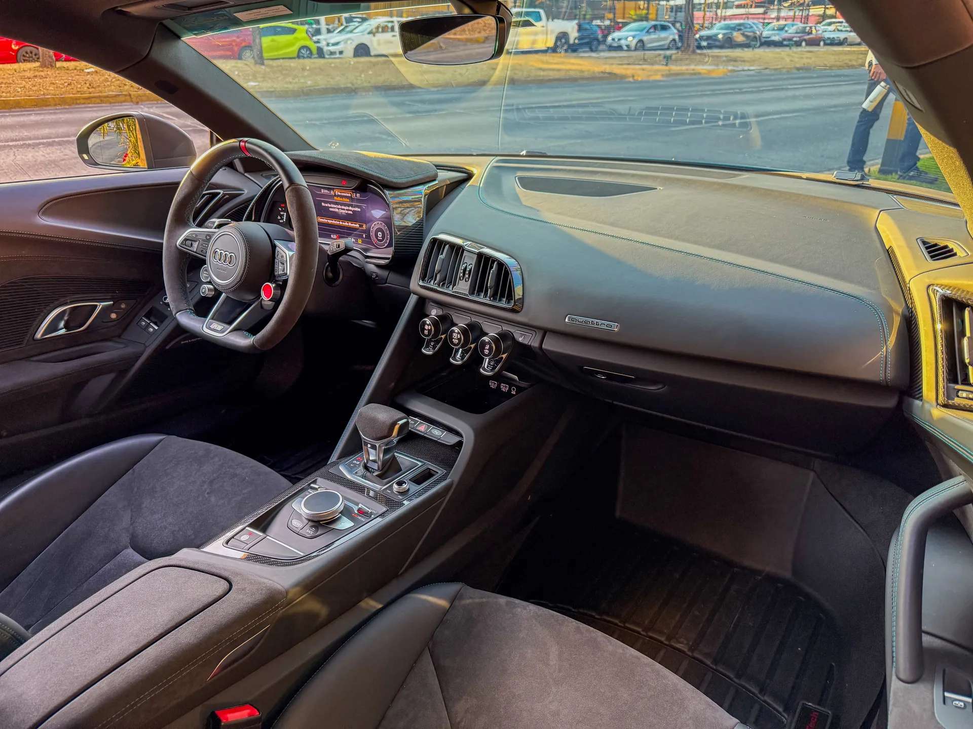 Car image 21
