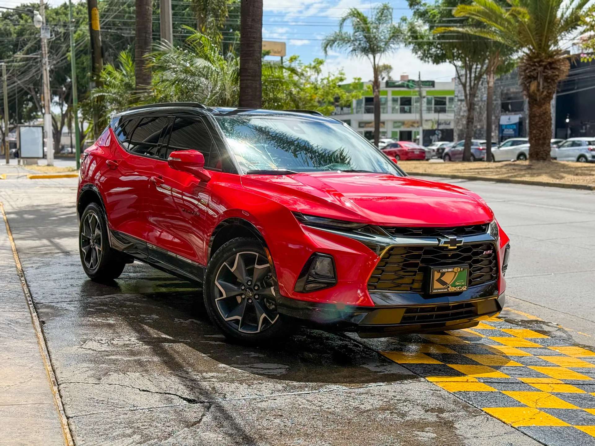 Car image 4