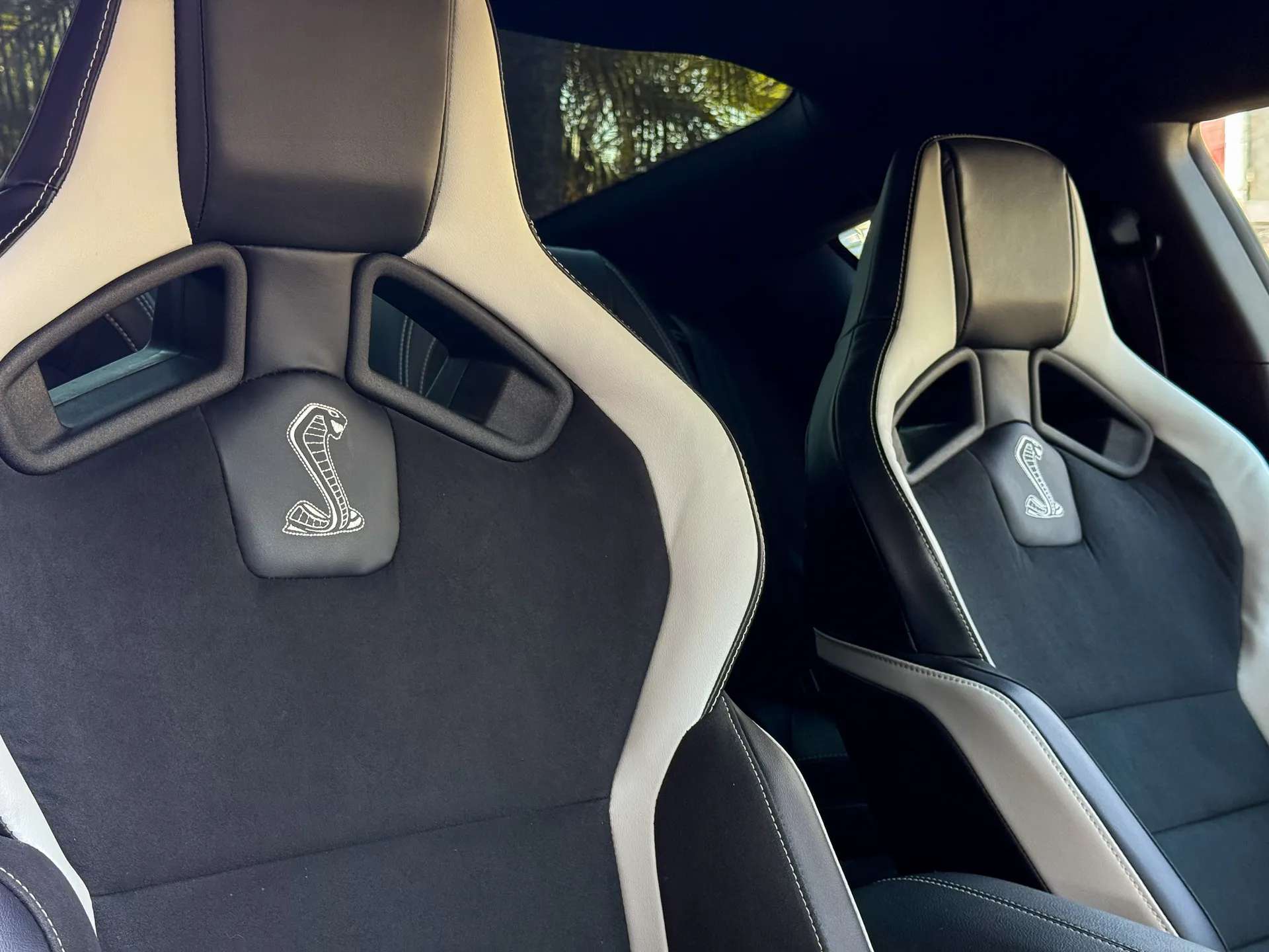 Car image 20