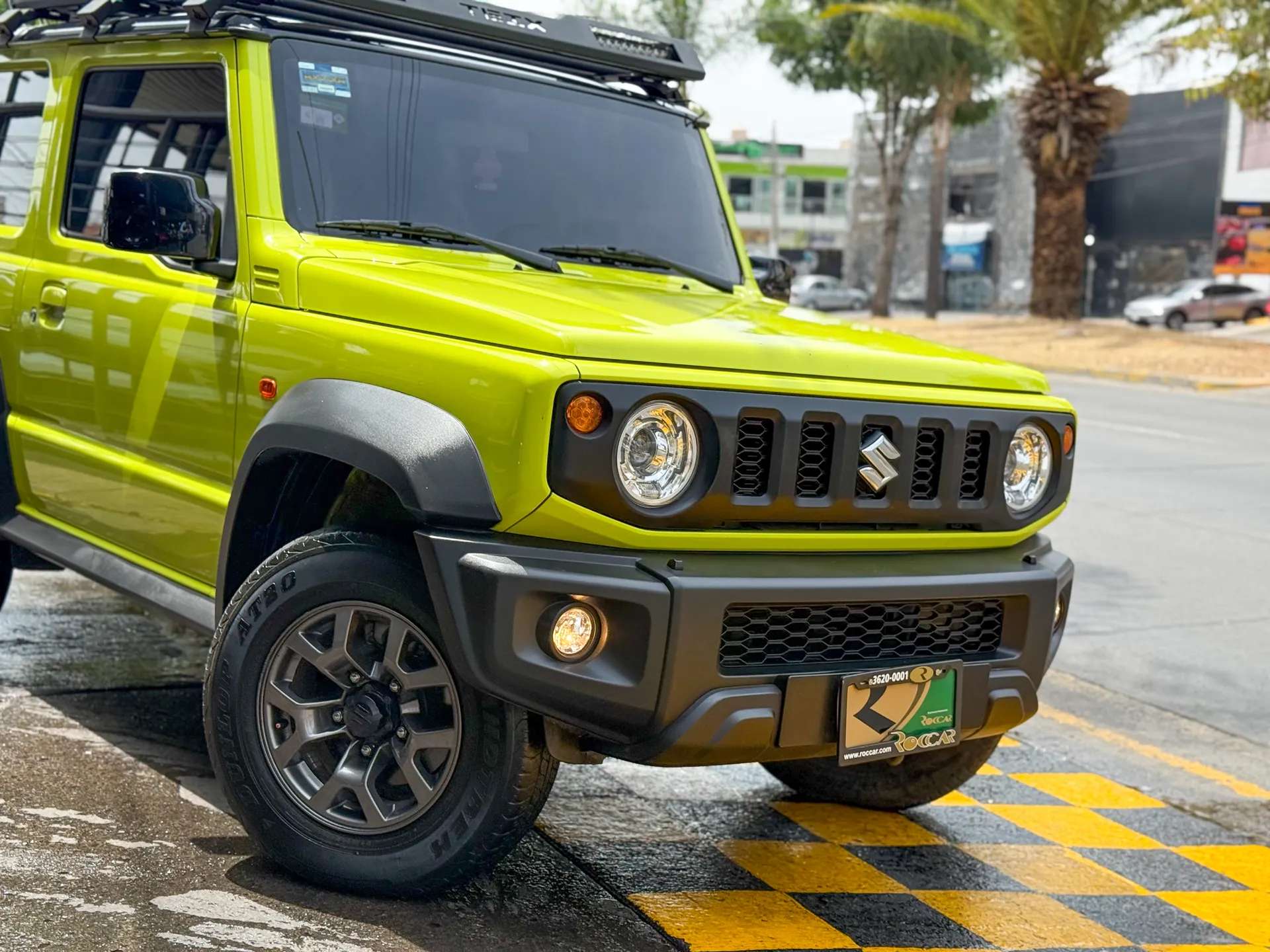 Car image 5