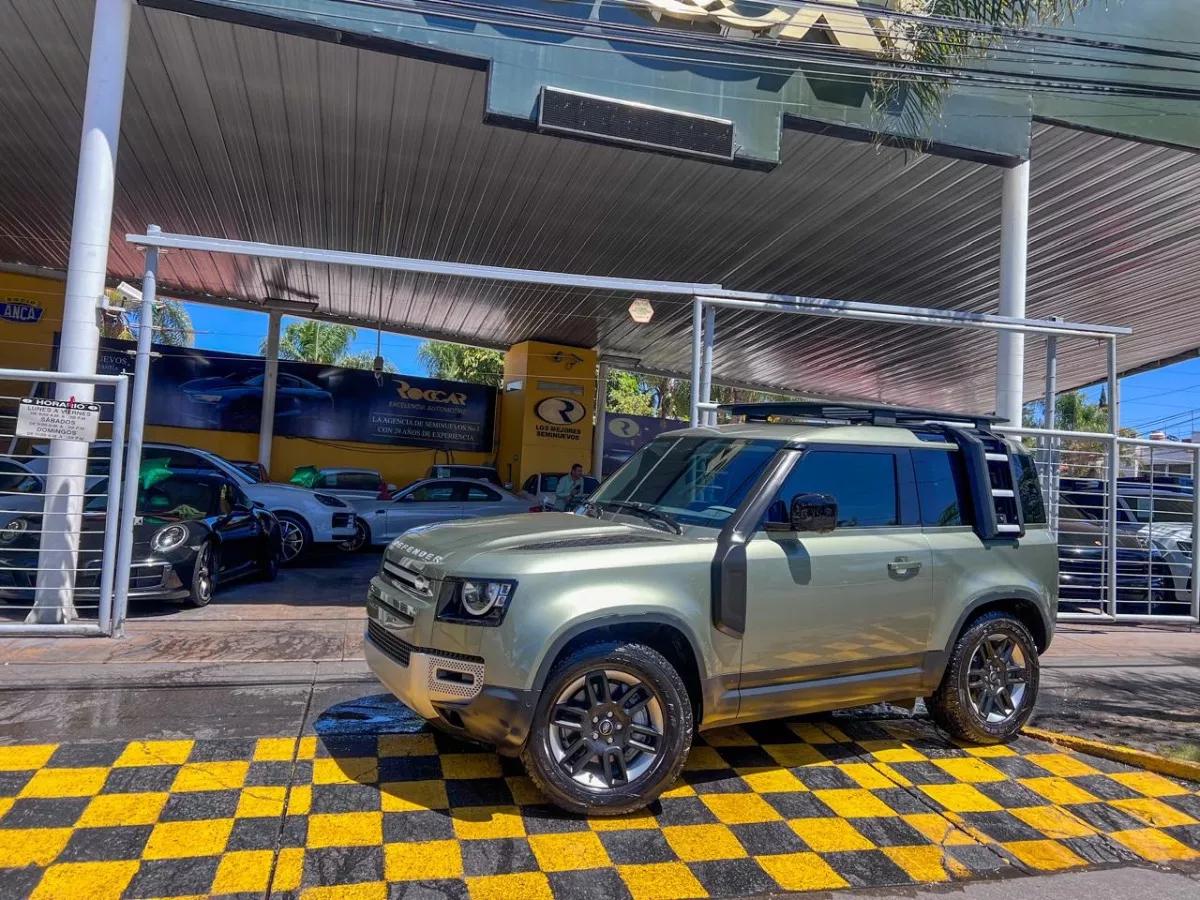 2021 Range Rover Defender