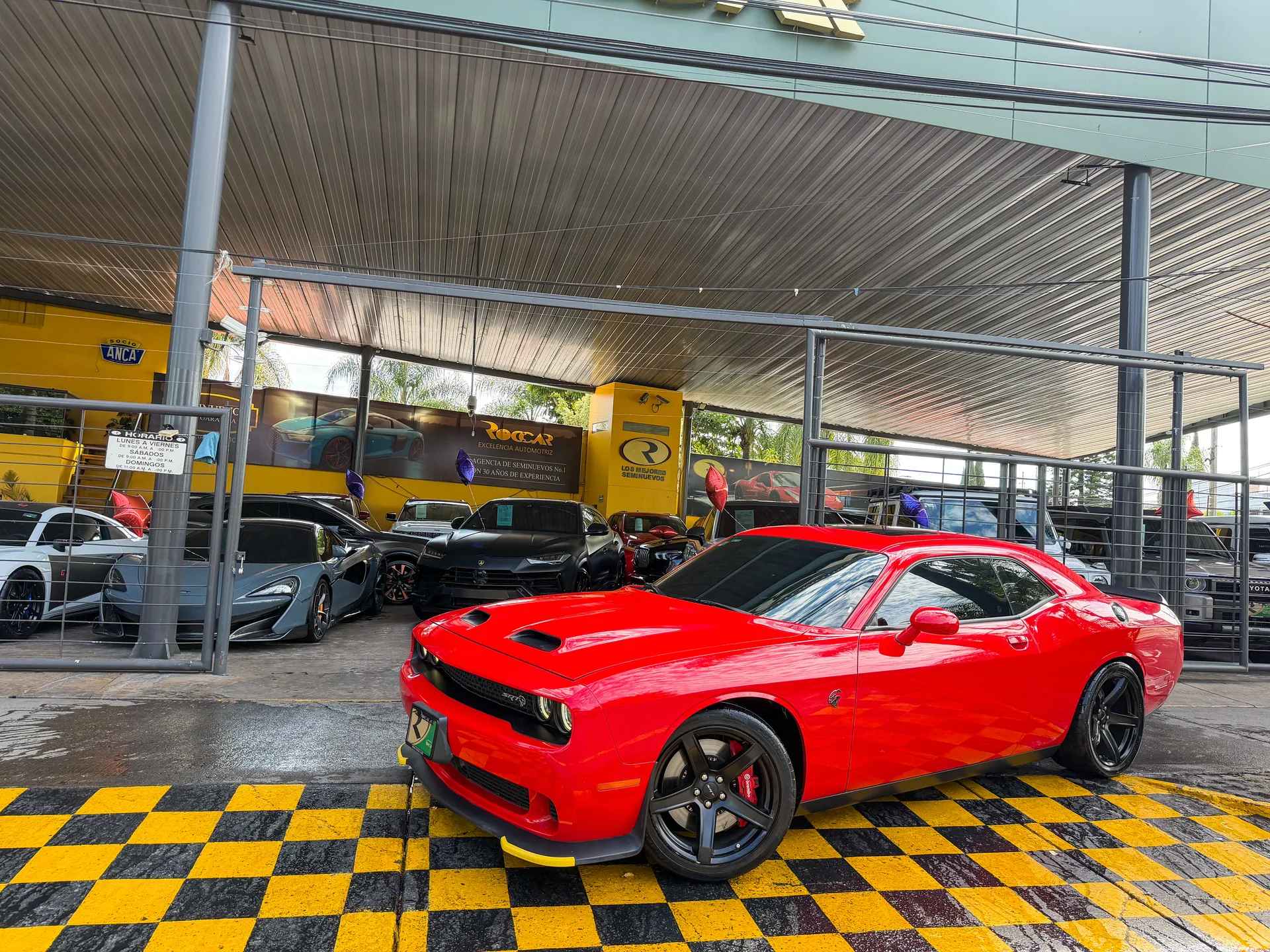 Car image 1