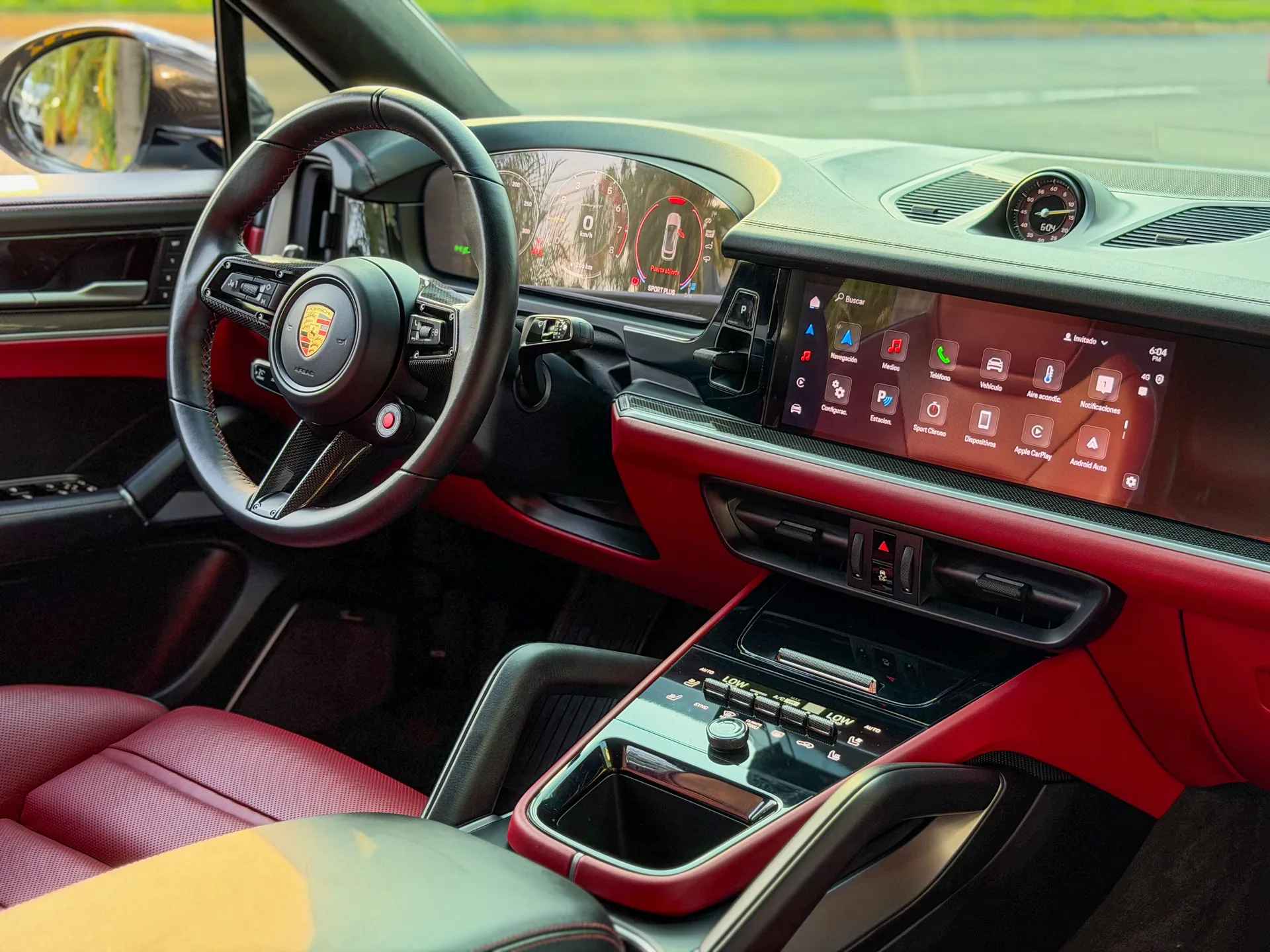 Car image 20