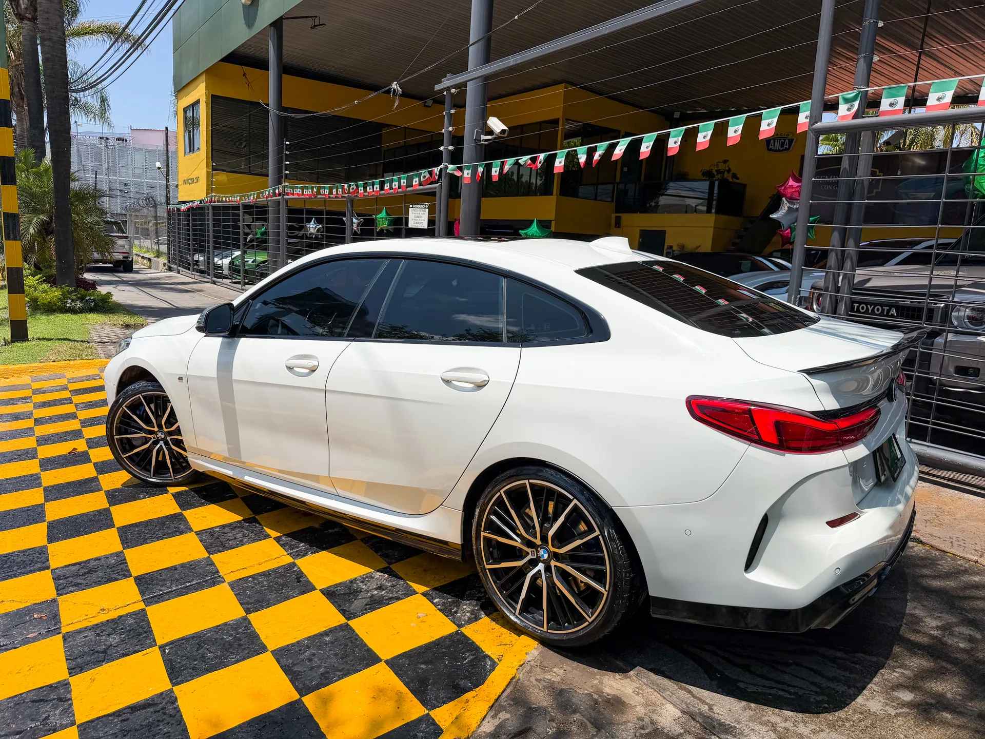 Car image 6