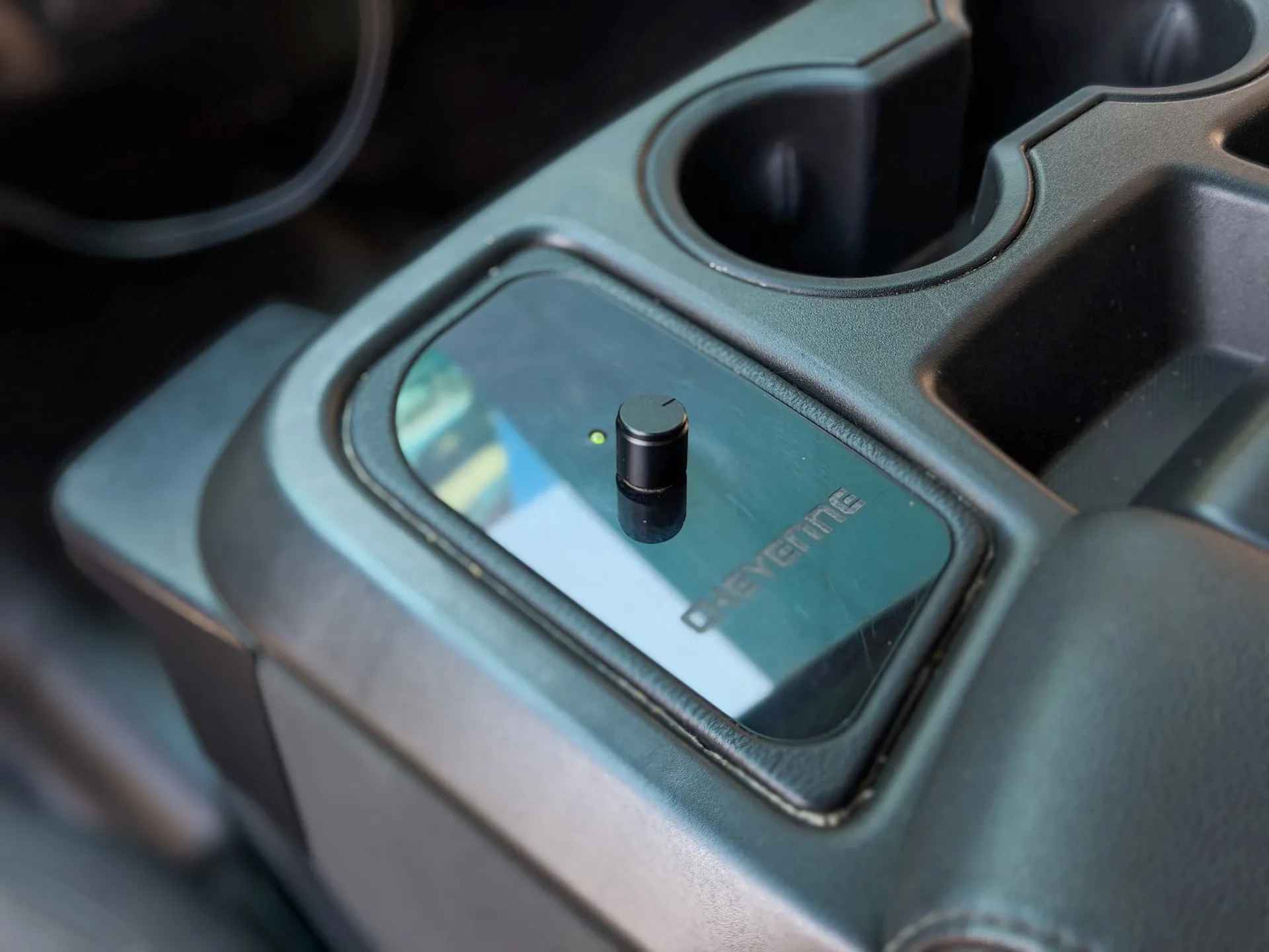Car image 13