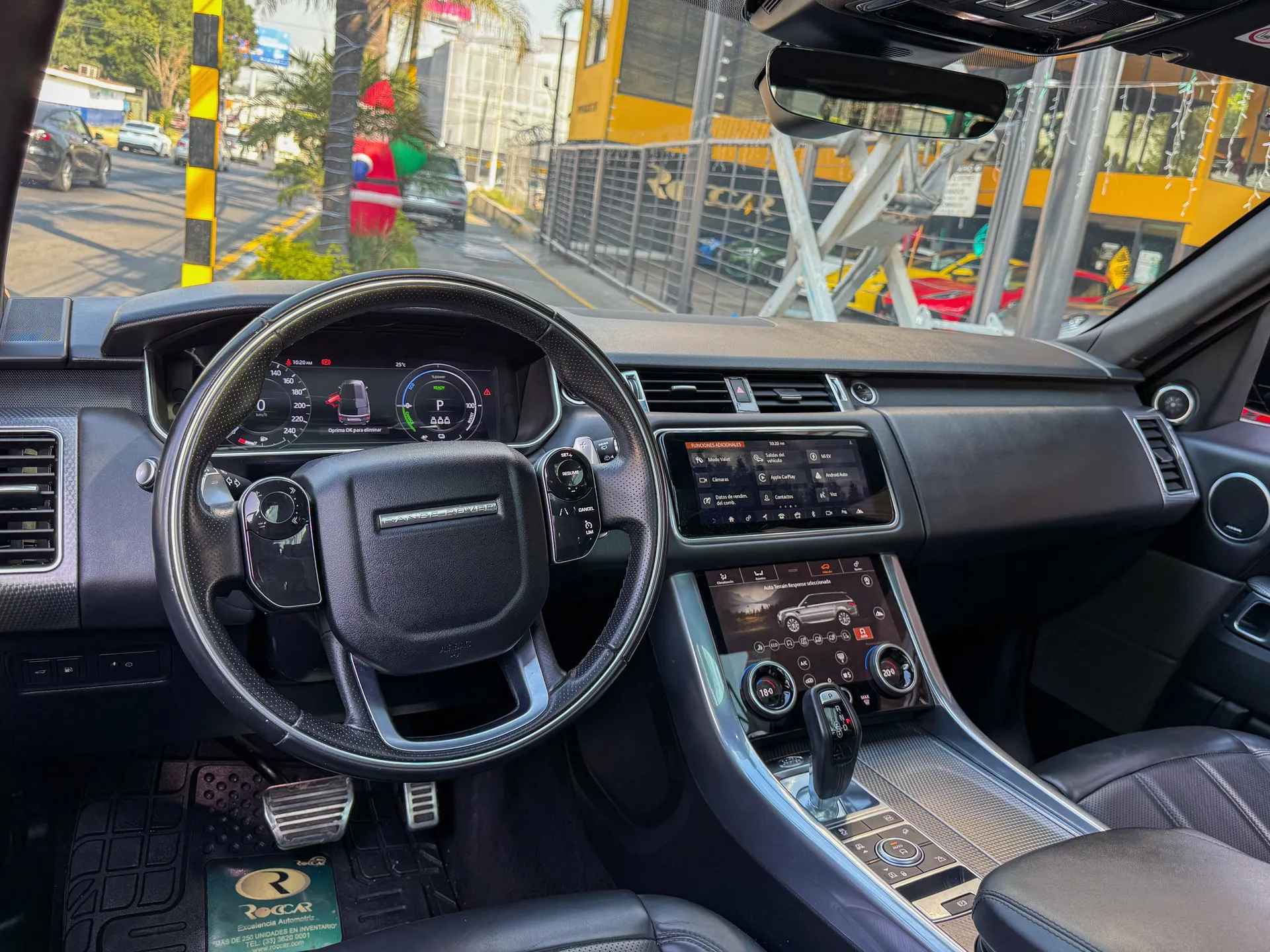 Car image 9