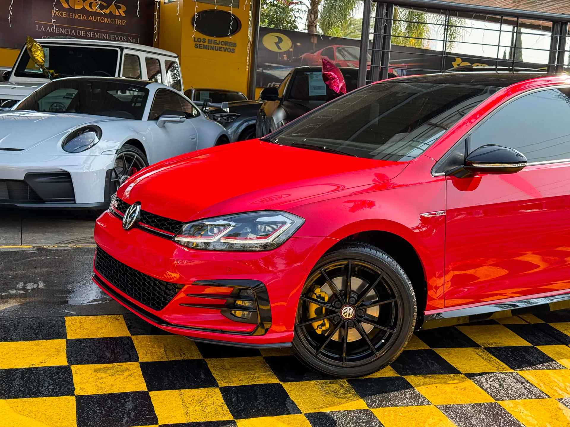 Car image 2