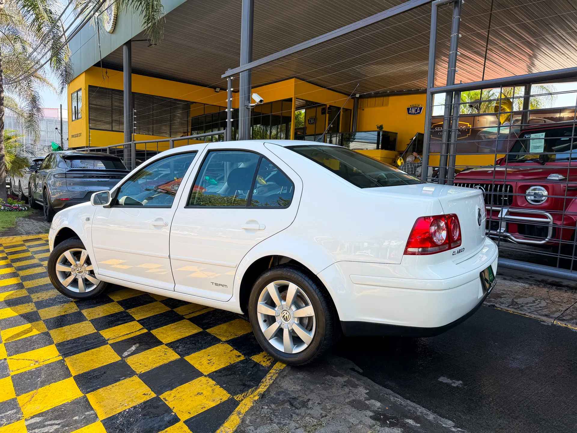 Car image 6