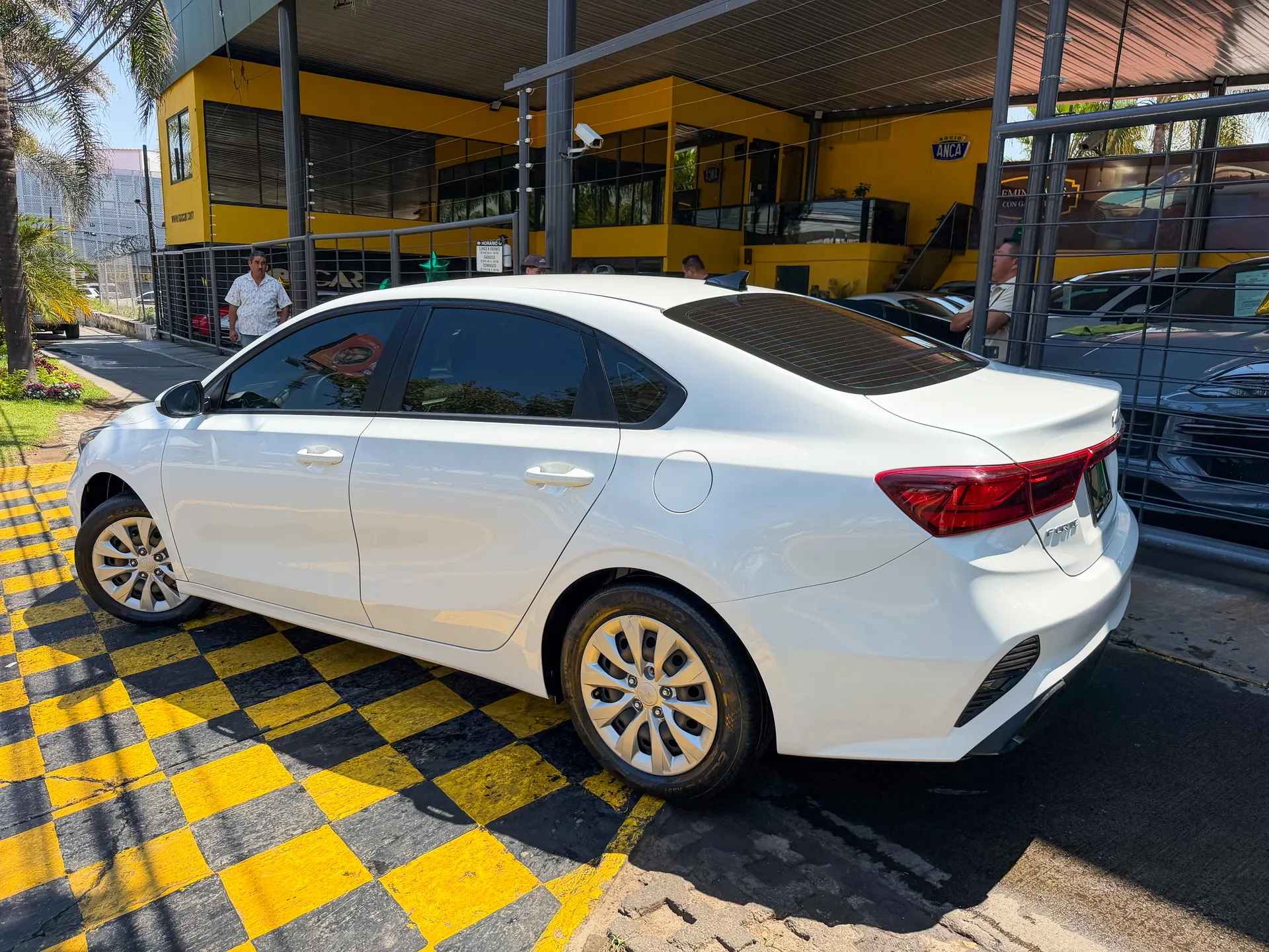 Car image 6