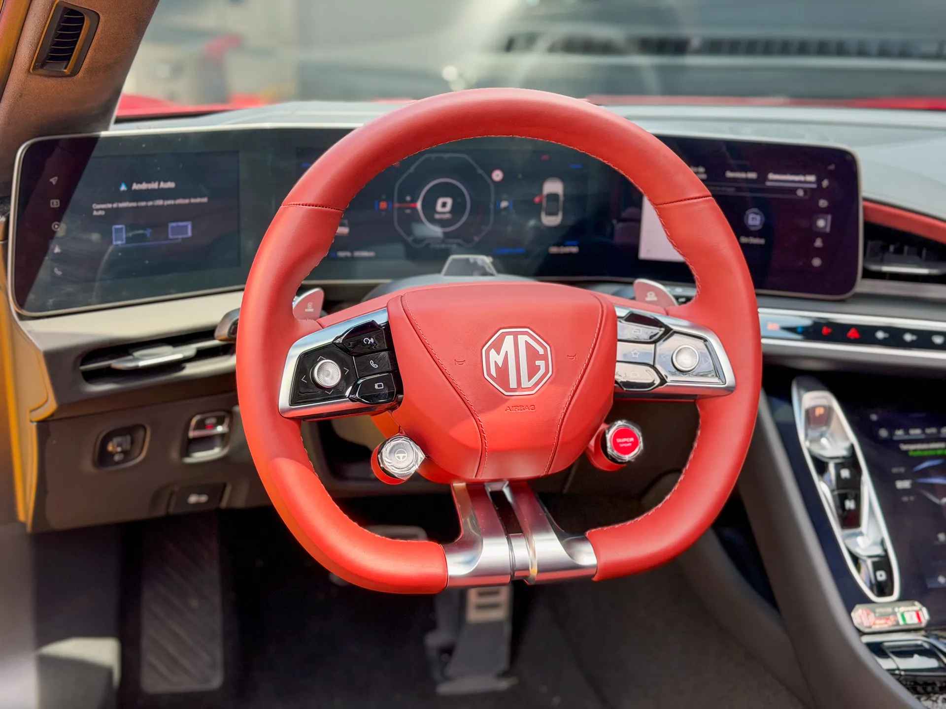 Car image 16