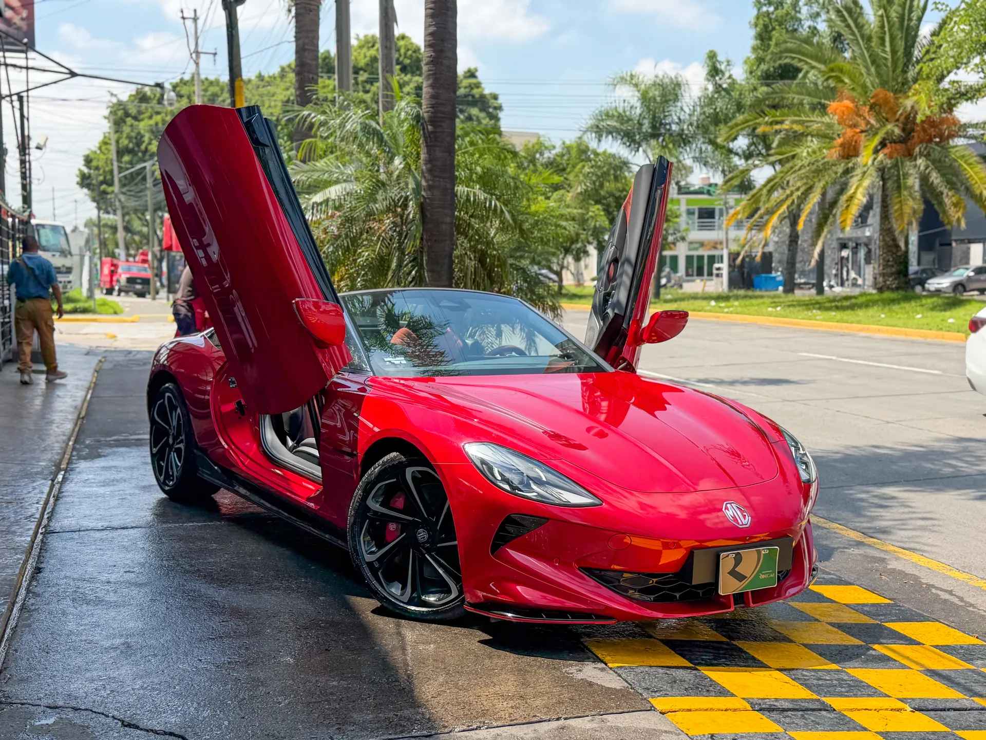 Car image 5